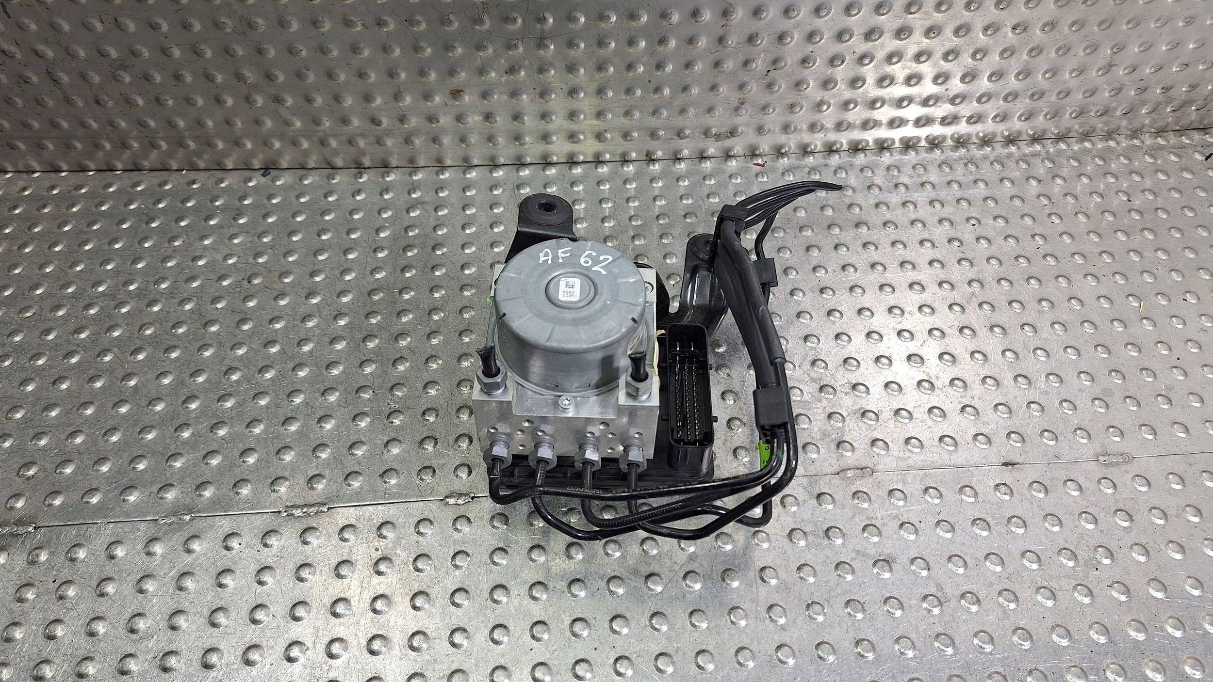 pump control unit ABS EG9C-2C405-EE EG9C-2C219-BD FORD MONDEO MK5 EDGE MK2