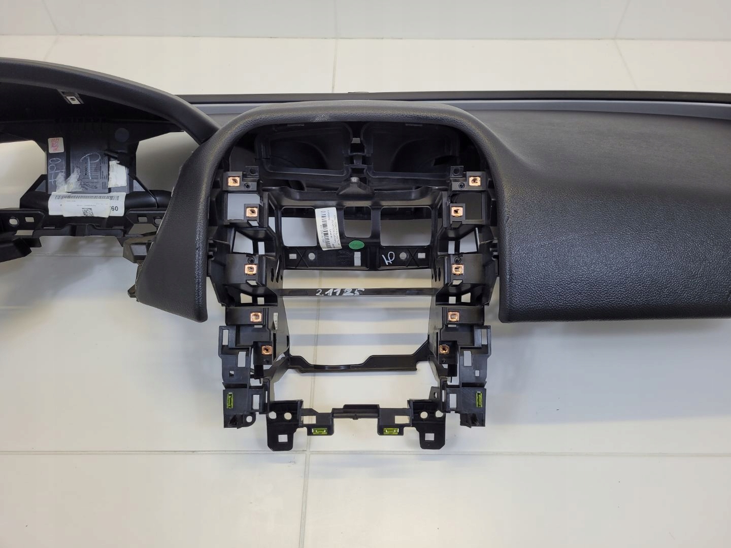 dashboard instrument panel console Jaguar XF facelift 2015 GX73-04320-A