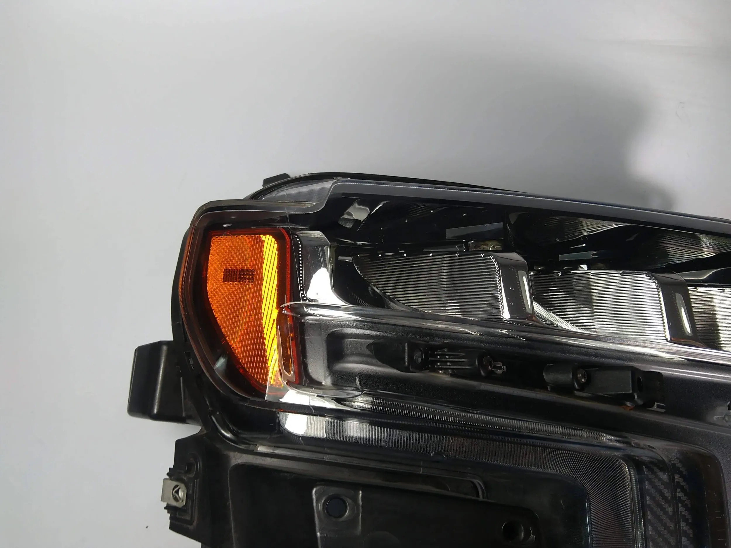 Chevrolet Silverado 1500 reflektor light front right front 2019+