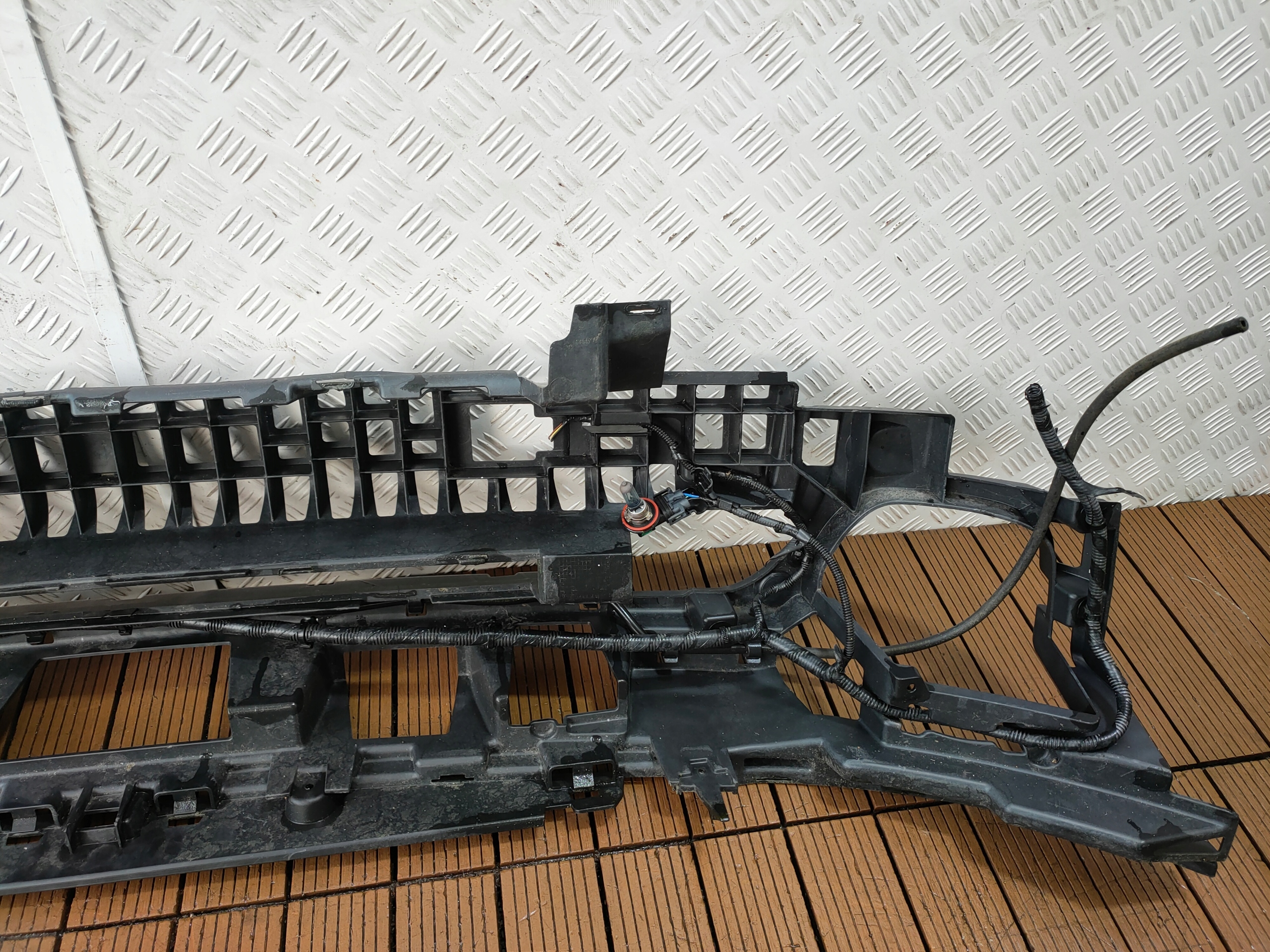 LAND ROVER DISCOVERY IV 4 10-14 Support Console Pare choc EH22-17E898-AA