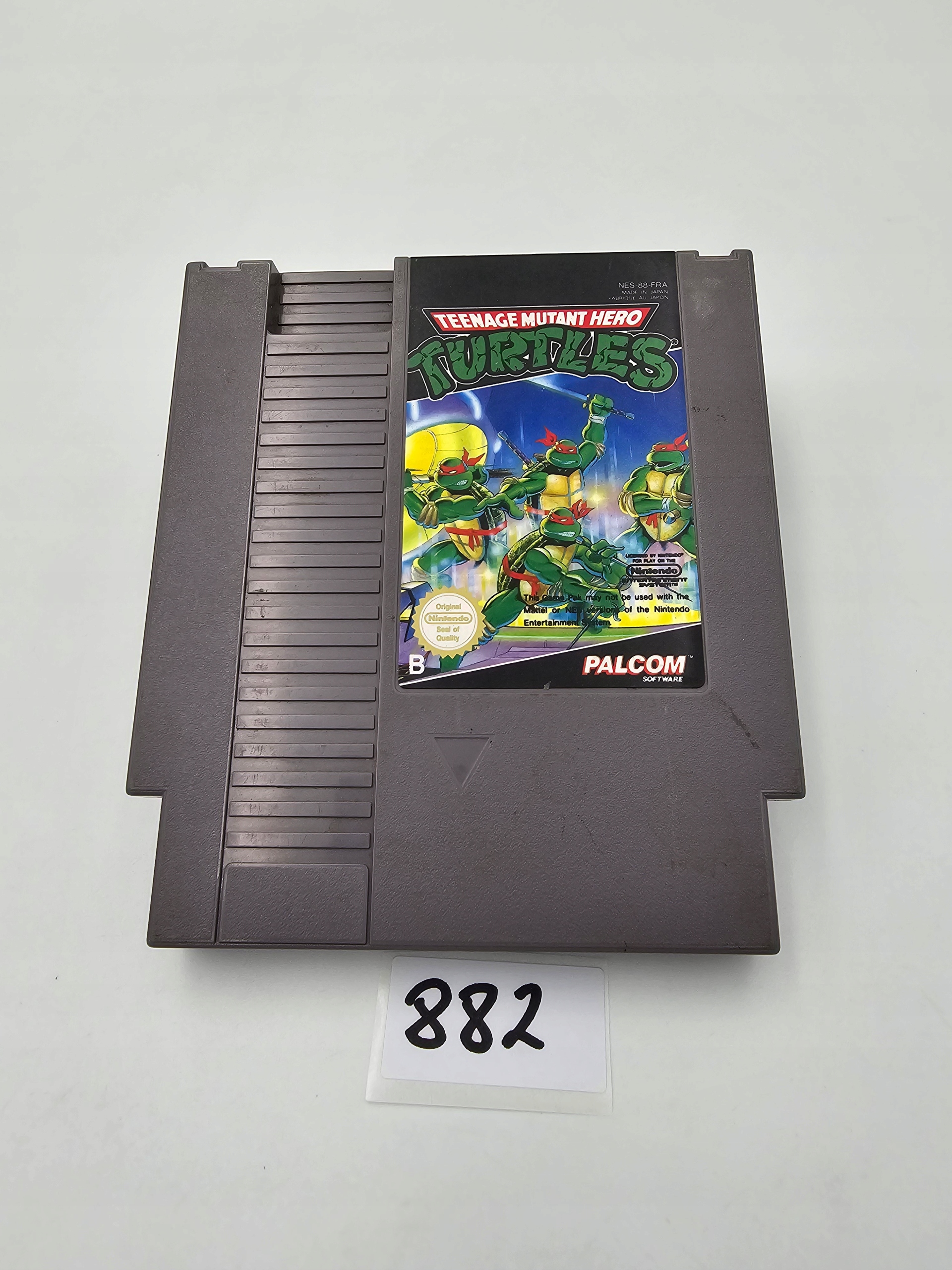 NINTENDO NES TEENAGE MUTANT HERO TURTLES ORYGINAŁ Tematyka gry akcji