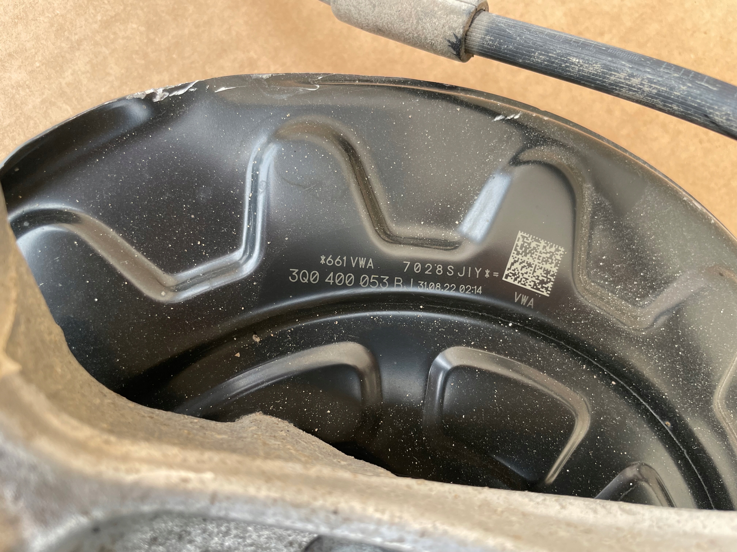 swing disc caliper 5Q0407257C SKODA SUPERB III 2.0 TDI IDEAL