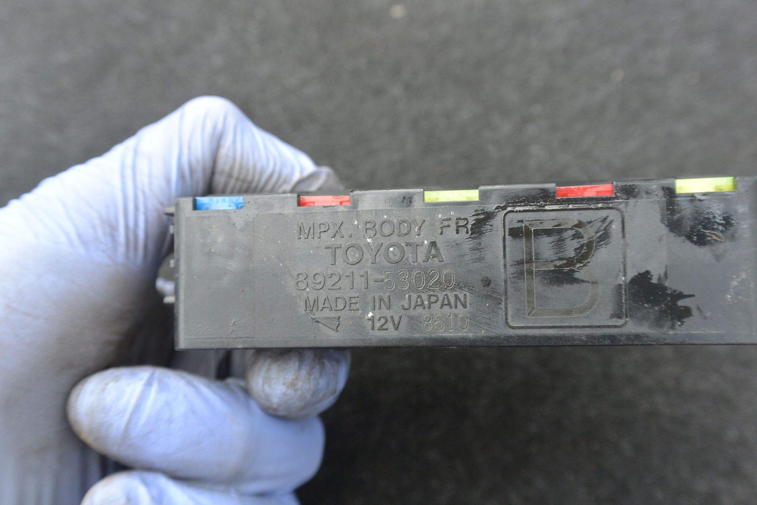 MODULE FUSIBLES MODULE LEXUS GS III 450H 300 IS250 IS
