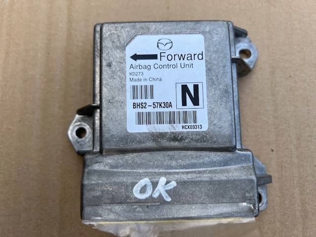 mazda 3 BM Блок airbag безопасности 2015 год BHS2-57K30A