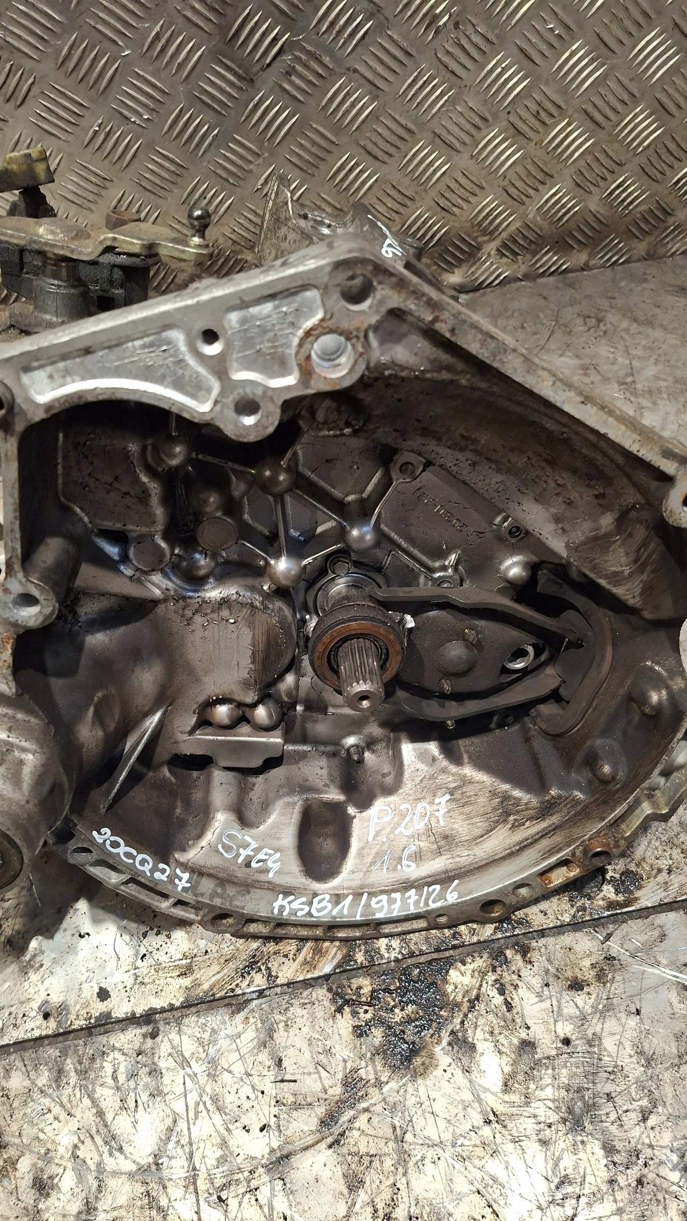 Getriebe PEUGEOT 207 1.6 20CQ27
