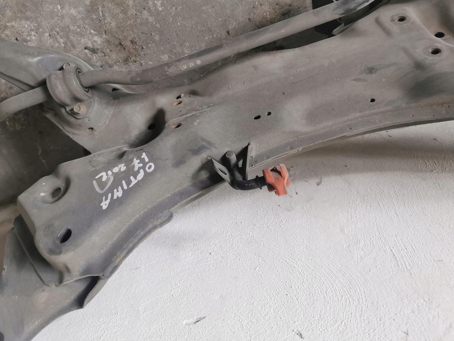 axle beam sider axle beam front KIA OPTIMA III 1.7 CRDi 10-15