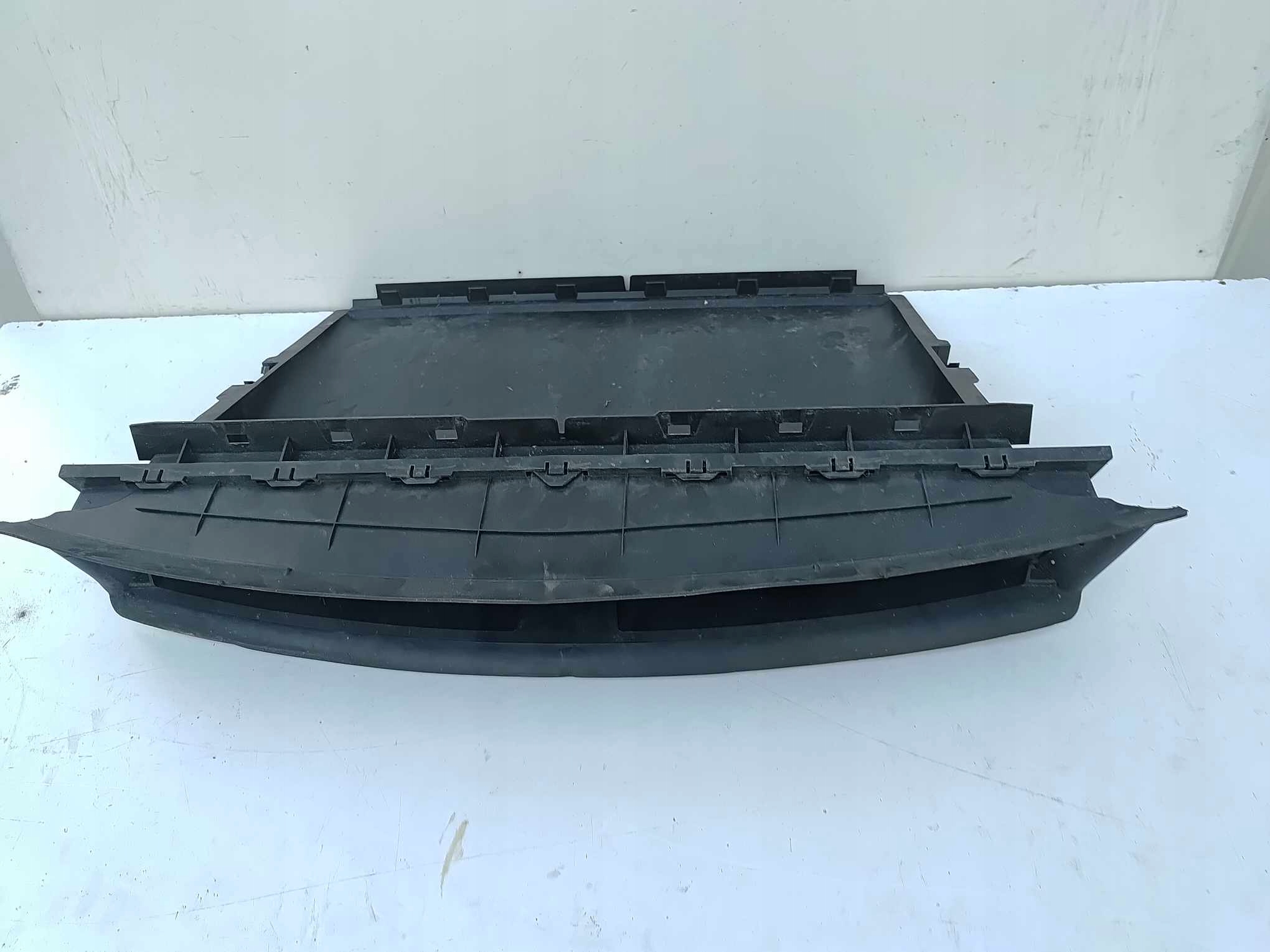 tesla MODEL S впуск воздушный жалюзь 3520