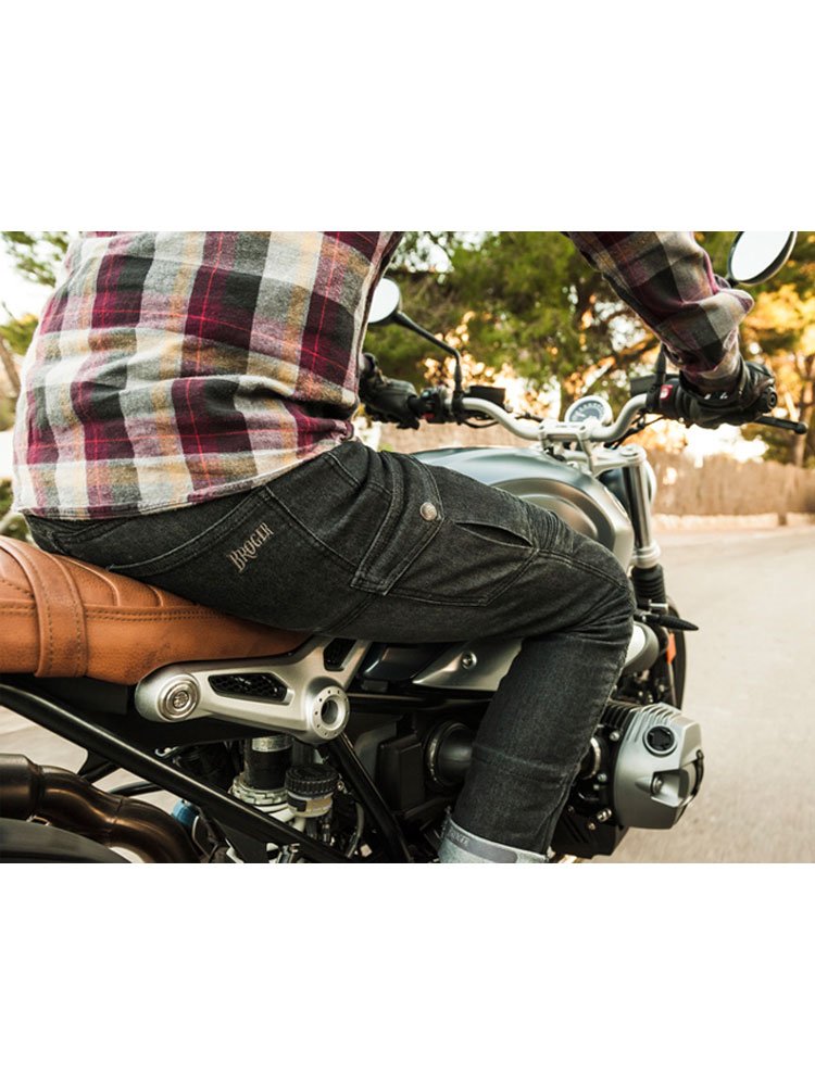 Spodnie jeansowe Broger Ohio raw navy 31/34 Cechy dodatkowe ochraniacze