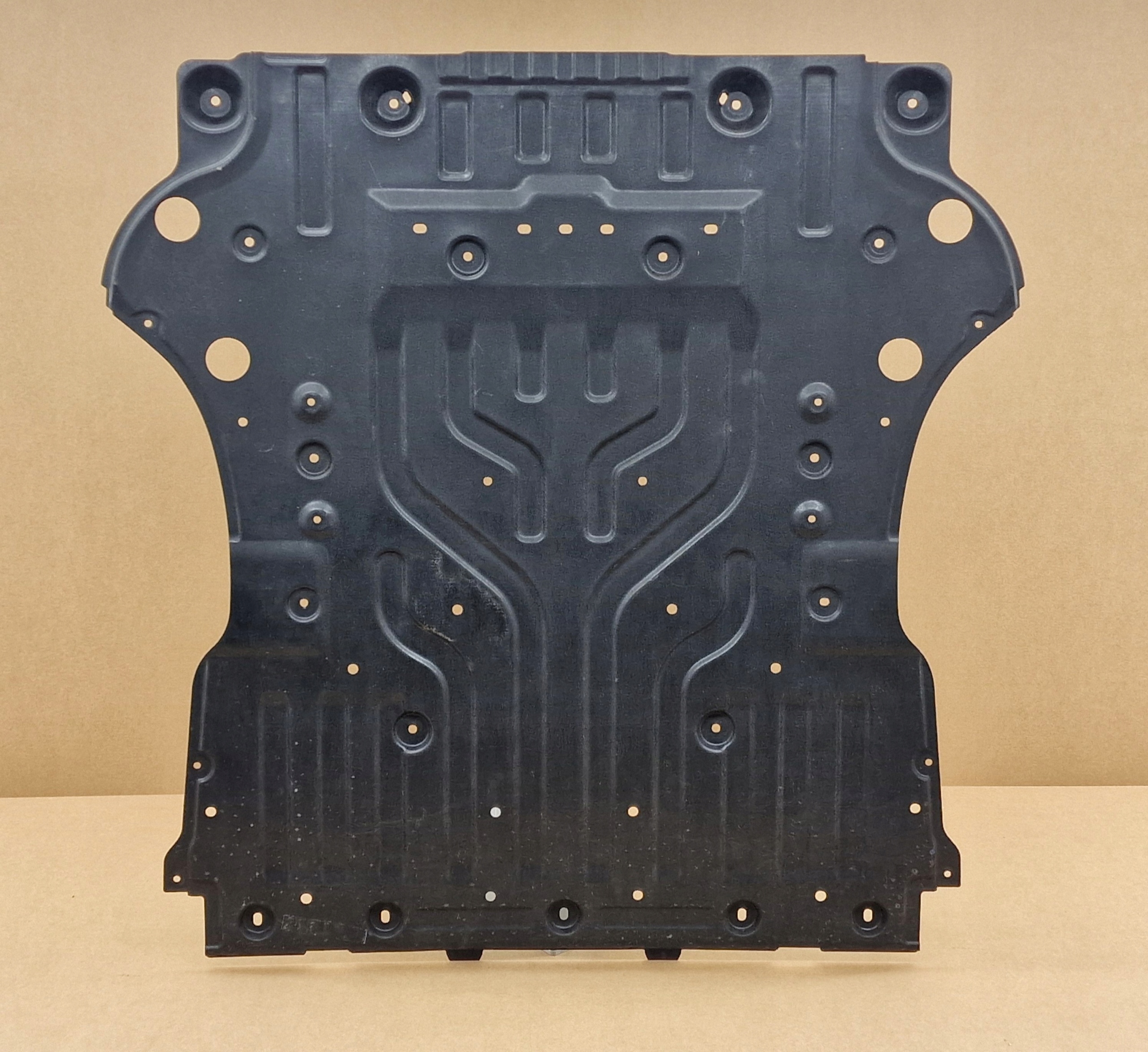 cover cover cover below engine VOLVO EX30 EX-30