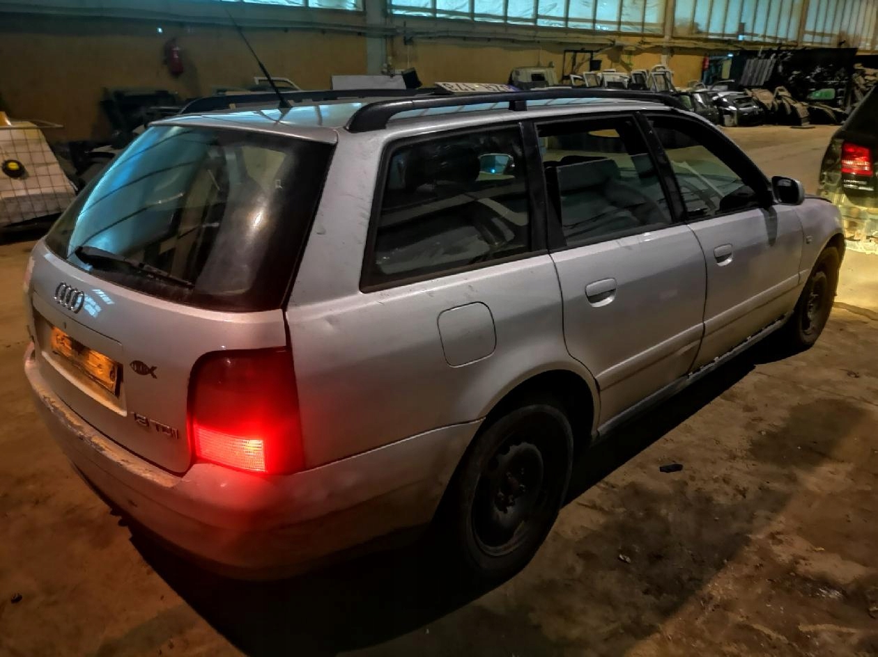 Audi A4 шланг интеркулера 2000 1.9л