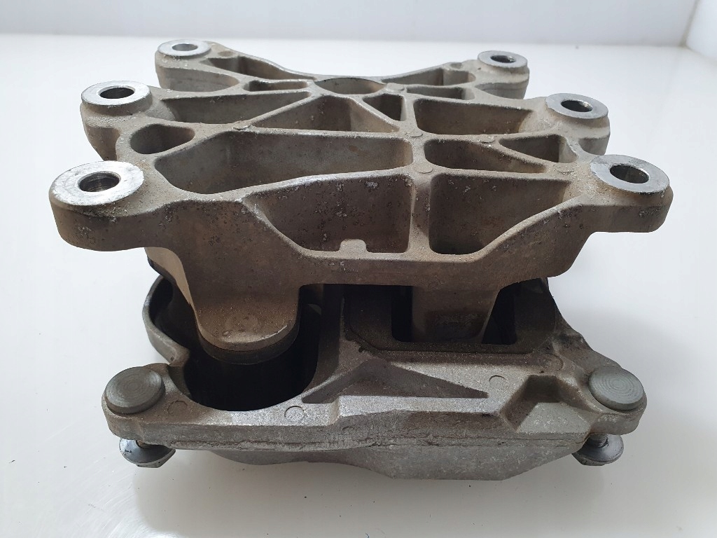 AUDI A6 A7 C7 3.0 ŁAPA PODUSZKA ŚRUBY SKRZYNI BIEGÓW 4G0399291B SUPER STAN Wersja Europejska