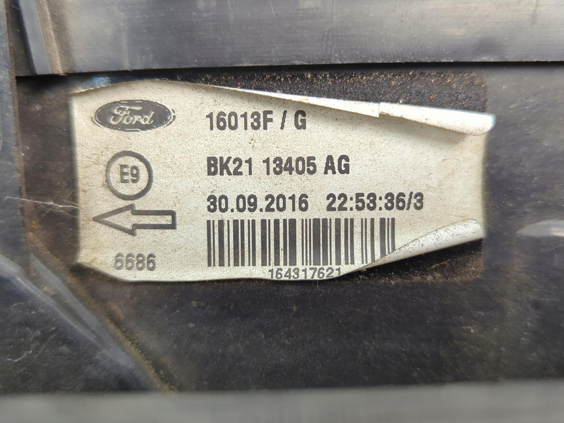фонарь левый FORD TRANSIT BK2113405