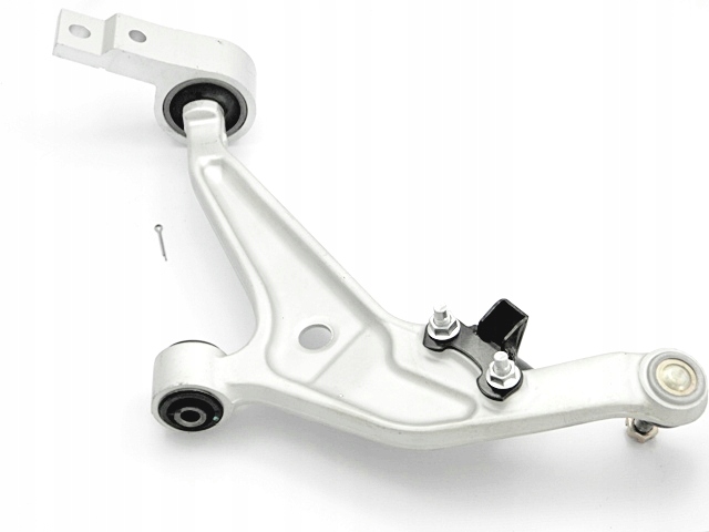 Rameno pravý Nissan X-trail T30 2001-07 přední spodní