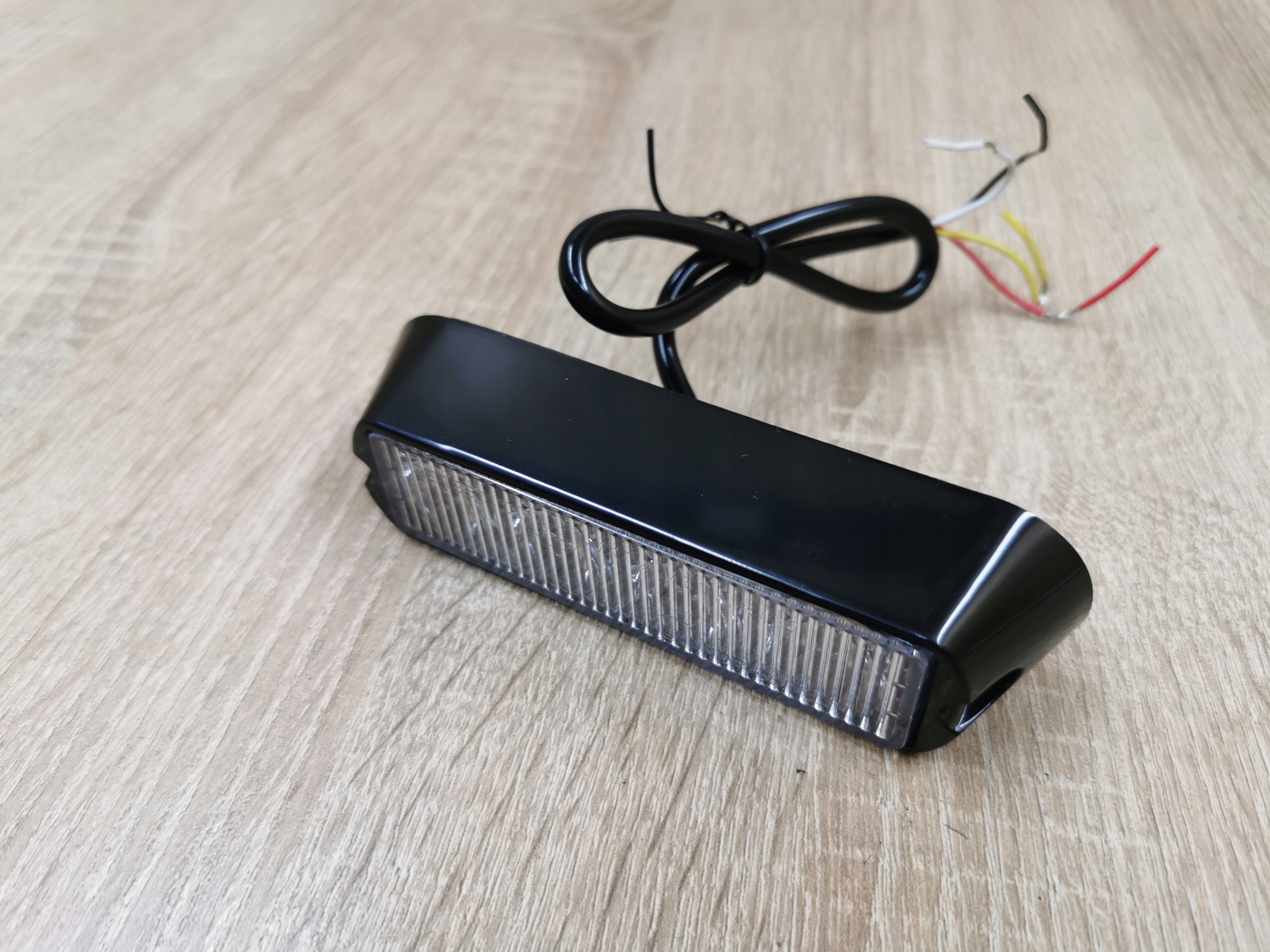 Lampa strobo Stroboskop 12W pomarańcz 4 LED 12/24V Producent części Inny