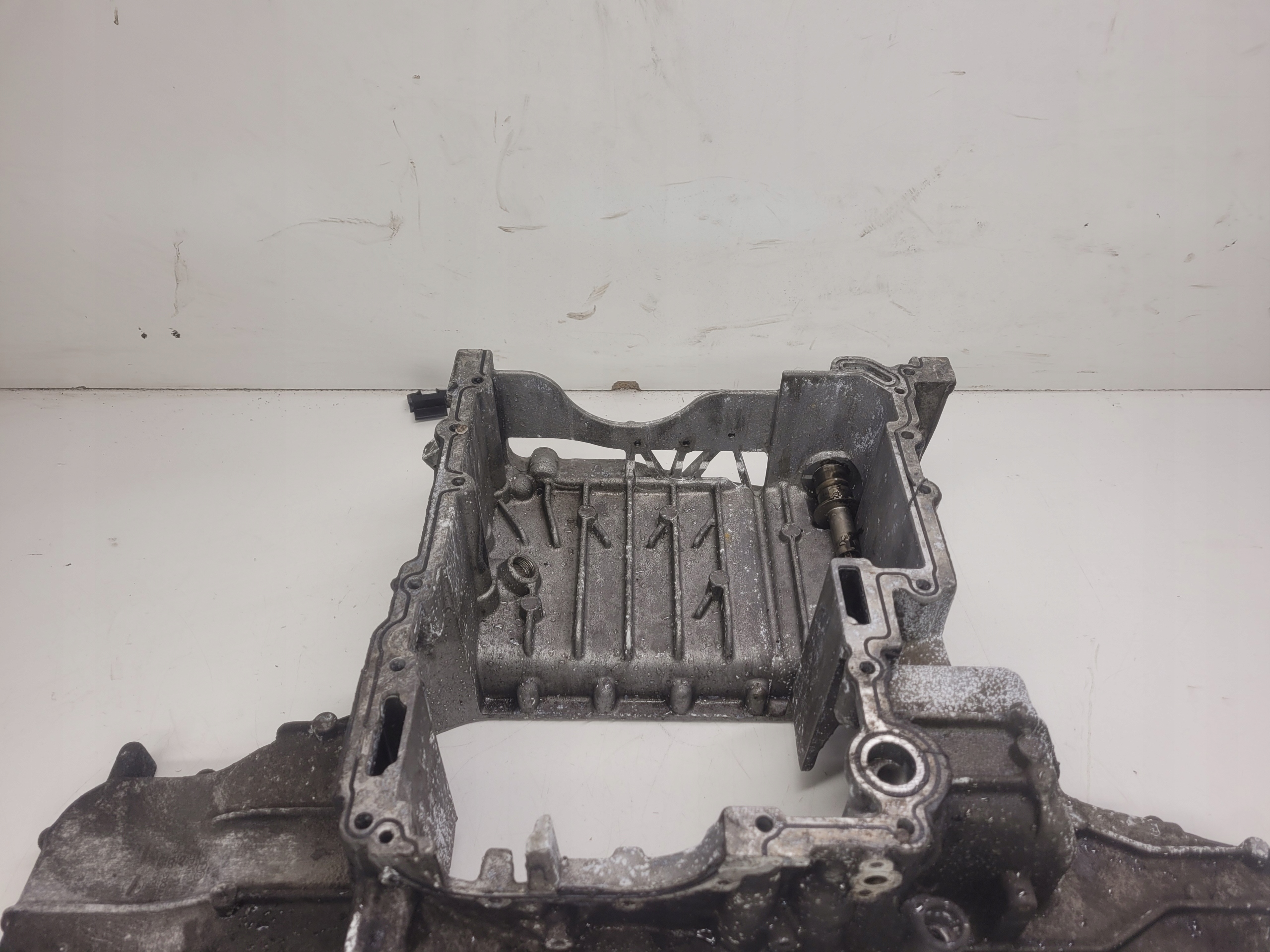 MISKA OLEJOWA AUDI A6 C6 3 0 TDI 2 7 059103603AM Part number 059103603AM