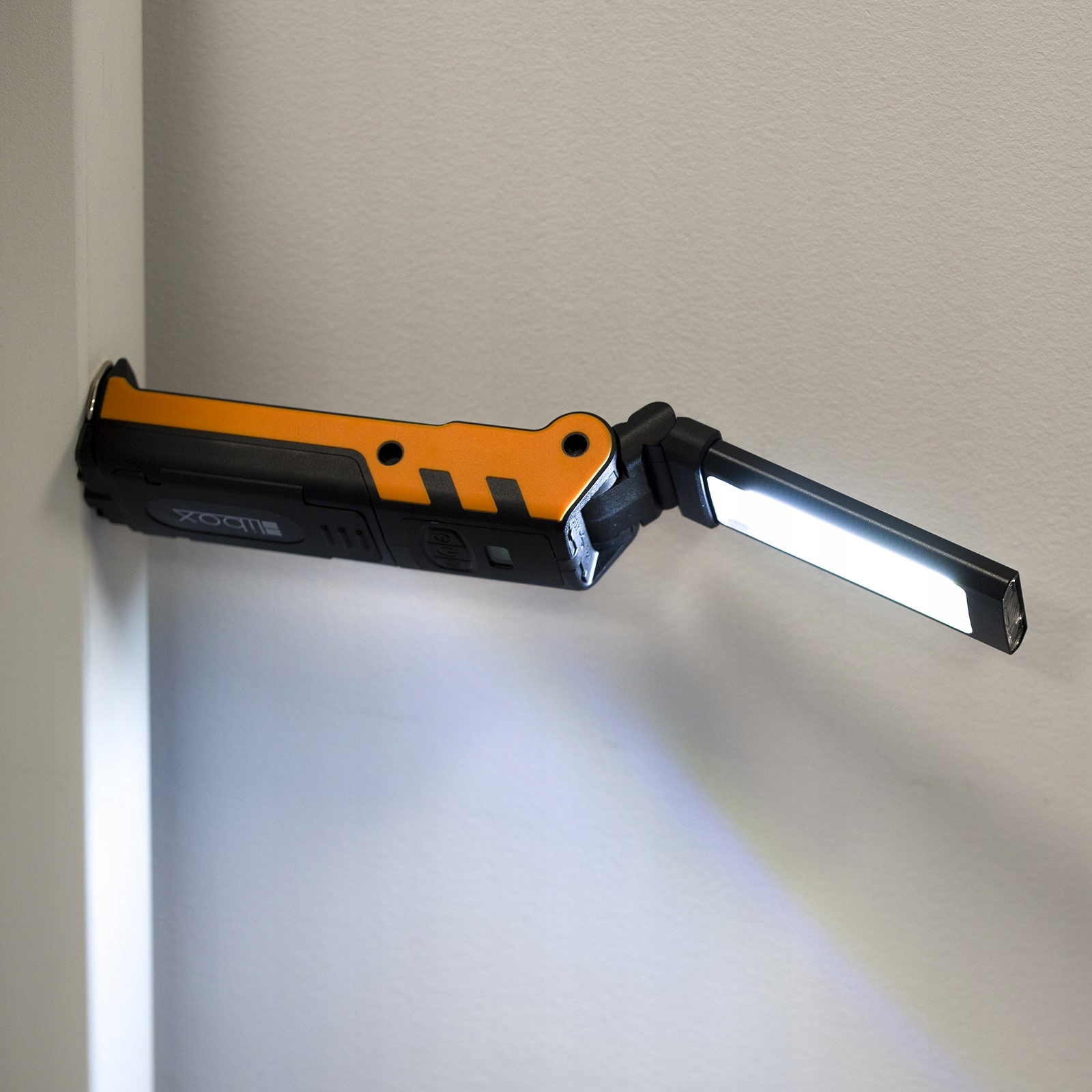 LATARKA LAMPA WARSZTATOWA AKUMULATOR USB COB LED Kod producenta LB0188