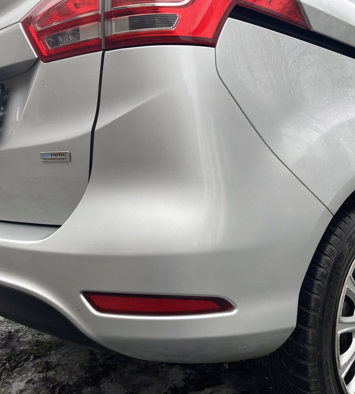 FORD B-MAX 13R Stoßstange heck JK8 SREBRNY W Farbe