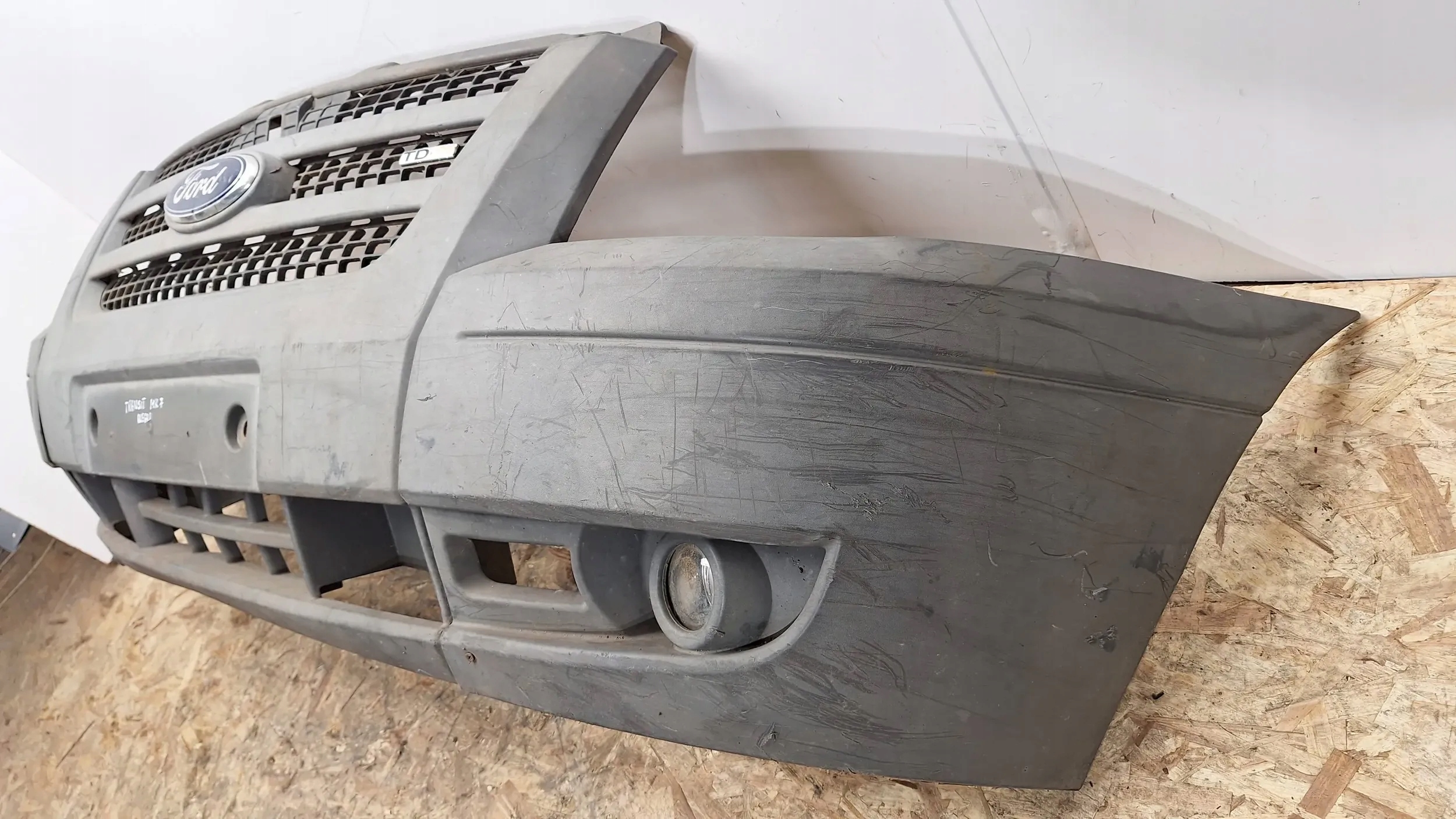 bumper front 6C11-17K819-A Ford Transit Mk7 06