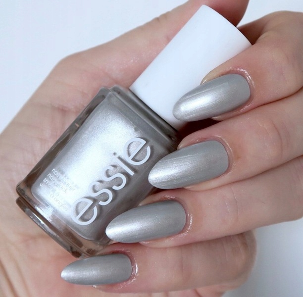 Essie Lakier 517 In My Orbit Marka essie