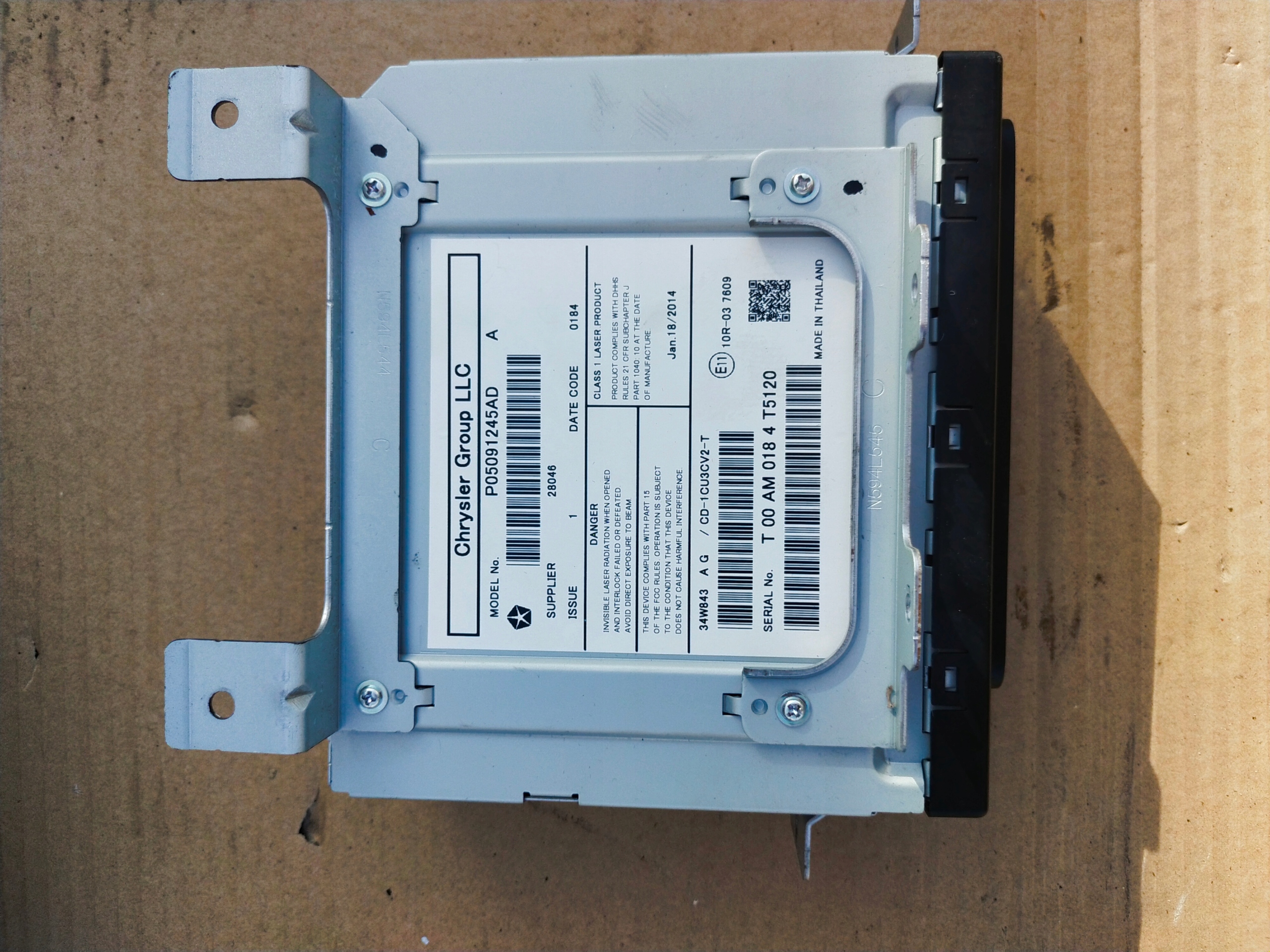 CD-ЧЕЙНДЖЕР JEEP GRAND CHEROKEE WK2 P05091245AD