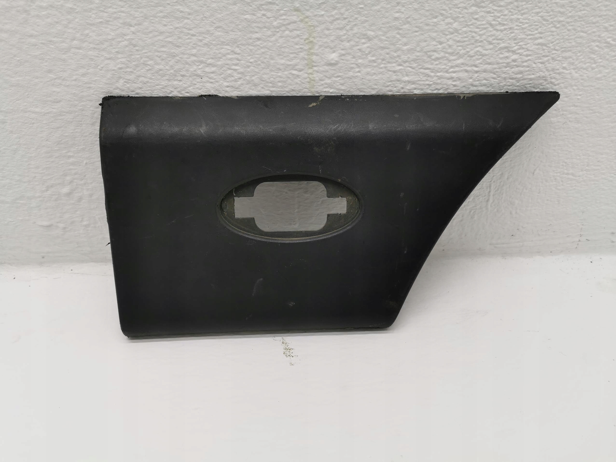 moulding right rear part RENAULT MASTER III 768F30007R
