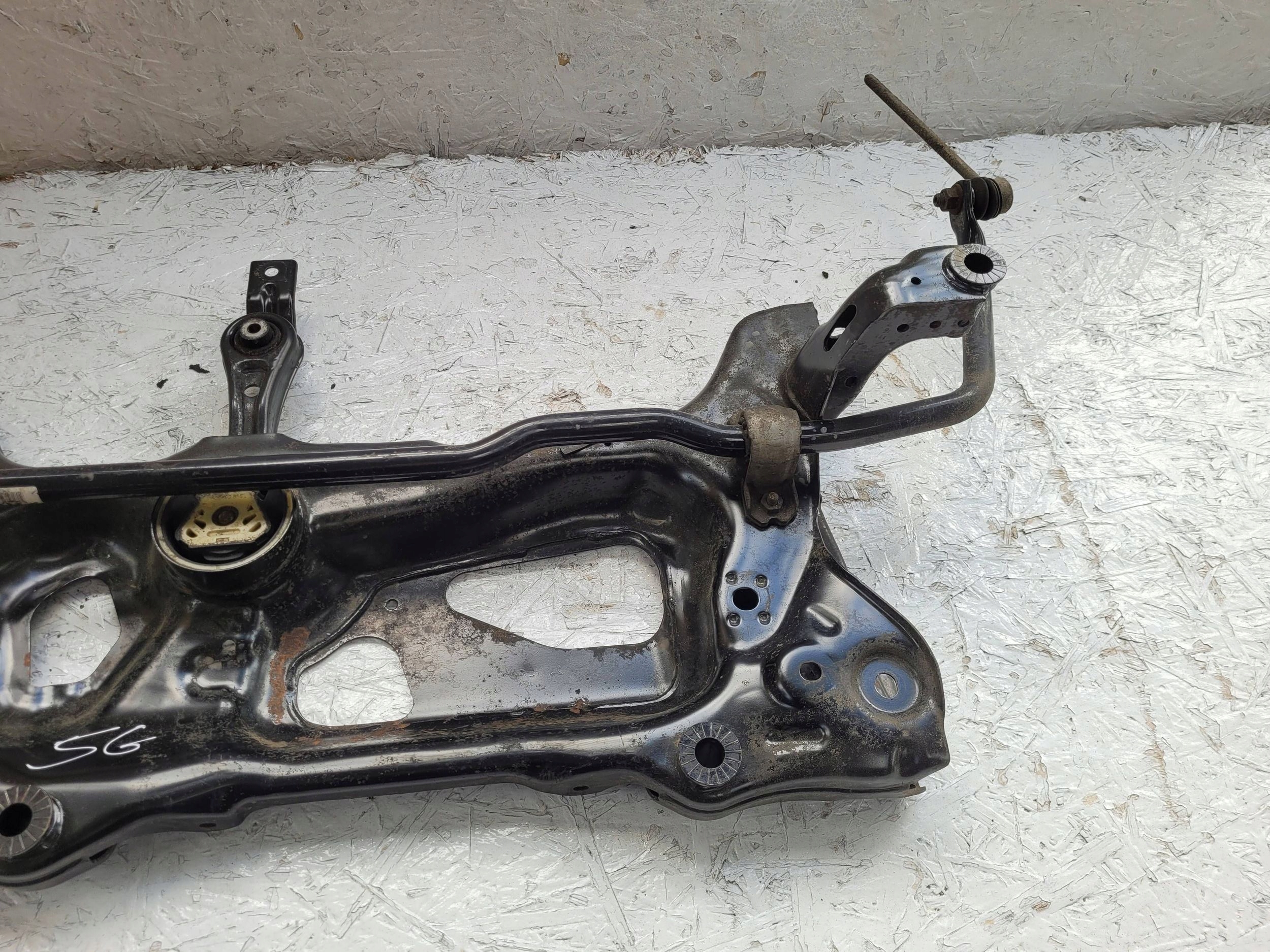 VW GOLF VII PASSAT B8 SUPERB axle beam subframe axle beam front 3Q0199315C