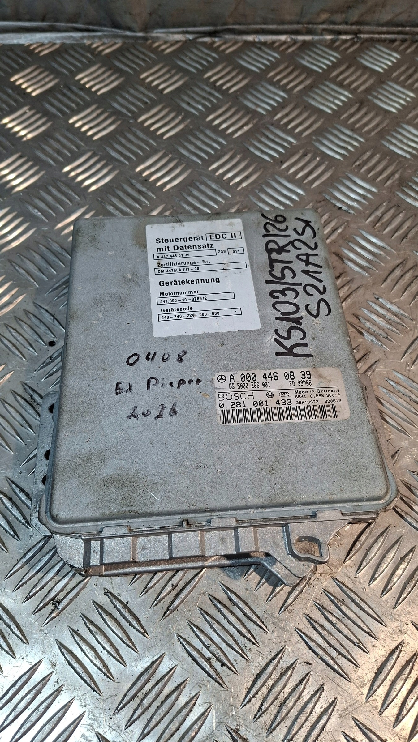 control unit of the engine MERCEDES A0004460839