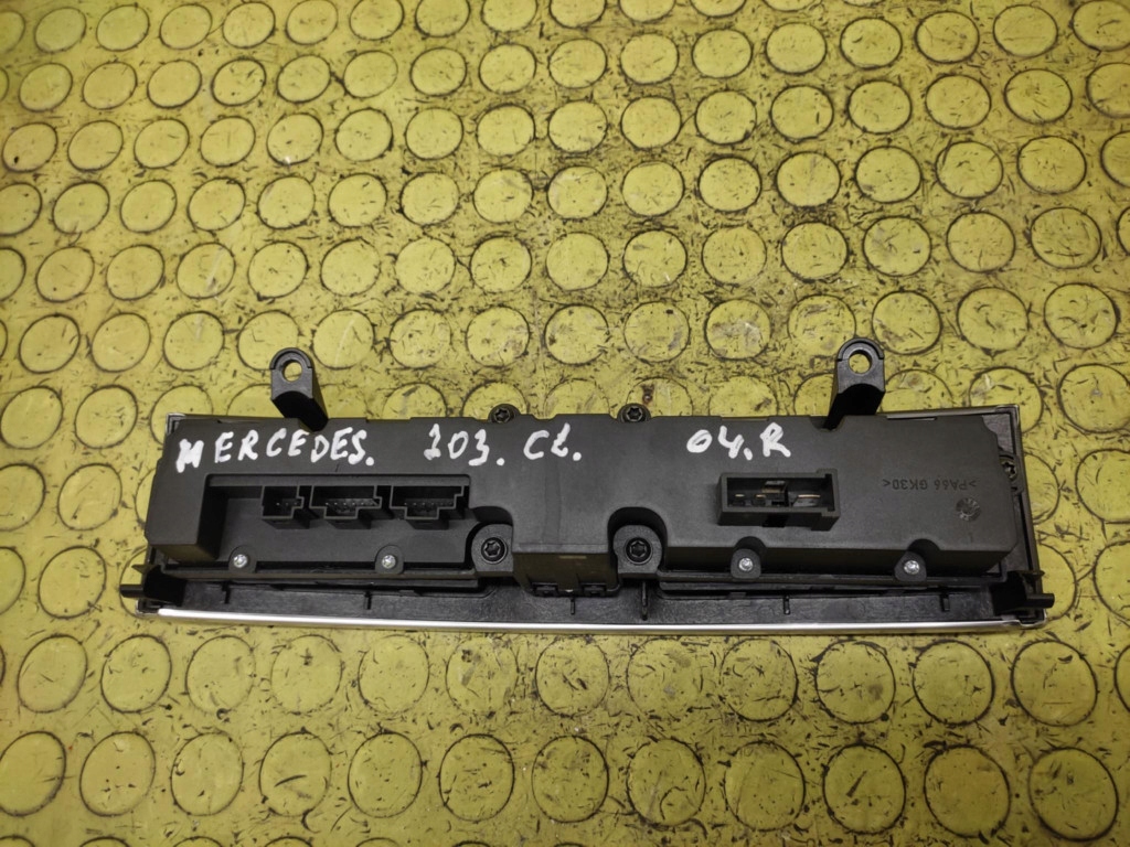 MERCEDES W203 switch of warning lights PANEL controls 2038215781
