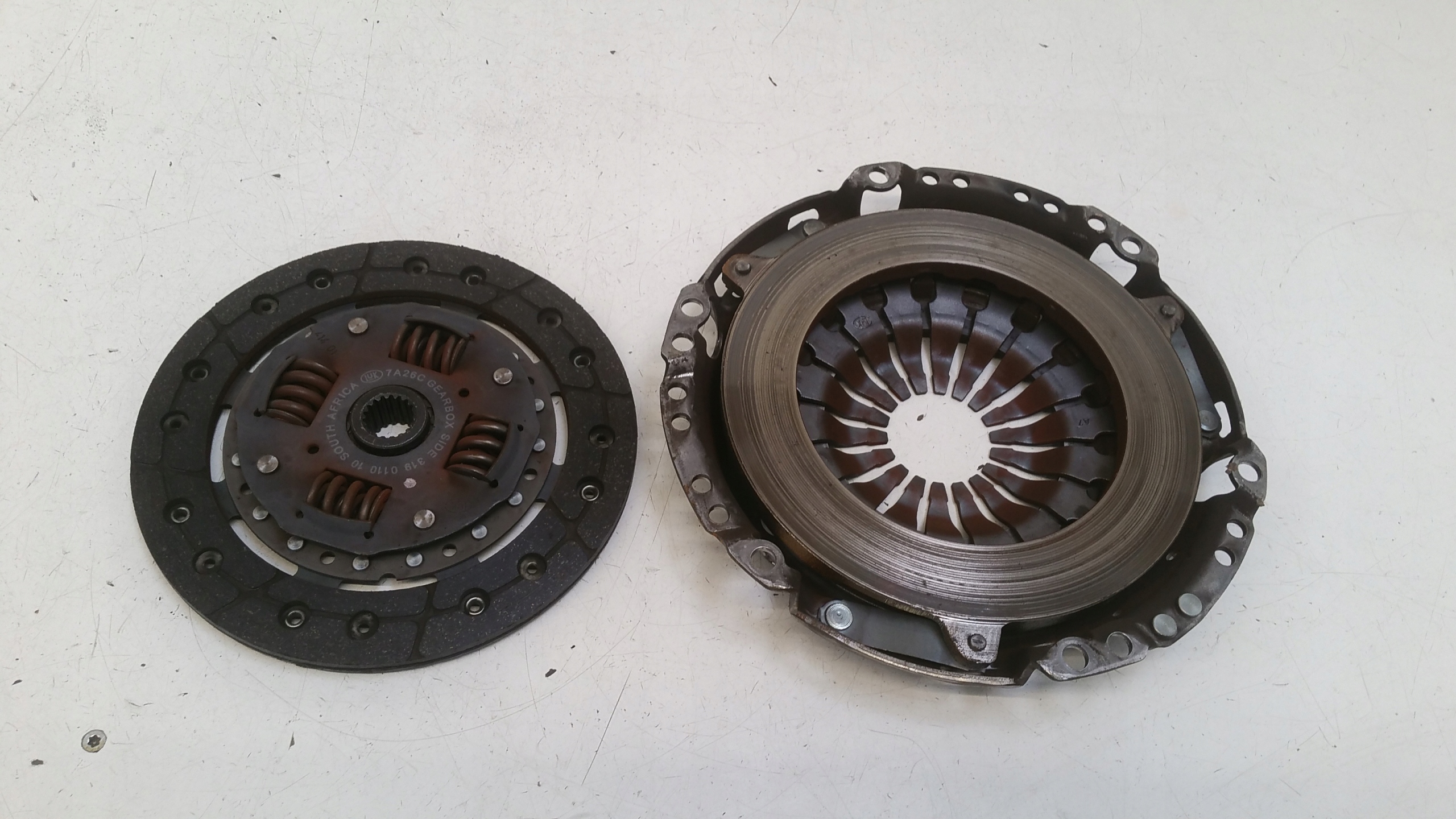 Disque de pression Embrayage LUK 319011010 Opel Agila