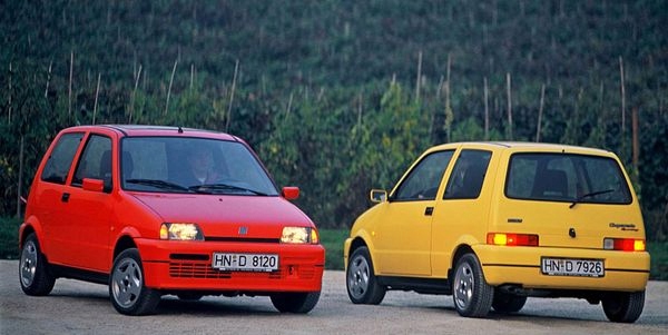 FIAT CINQUECENTO 700 - USZCZELKA POKRYWY ROZRZĄDU Numer katalogowy części FCIN-USZ.PR01
