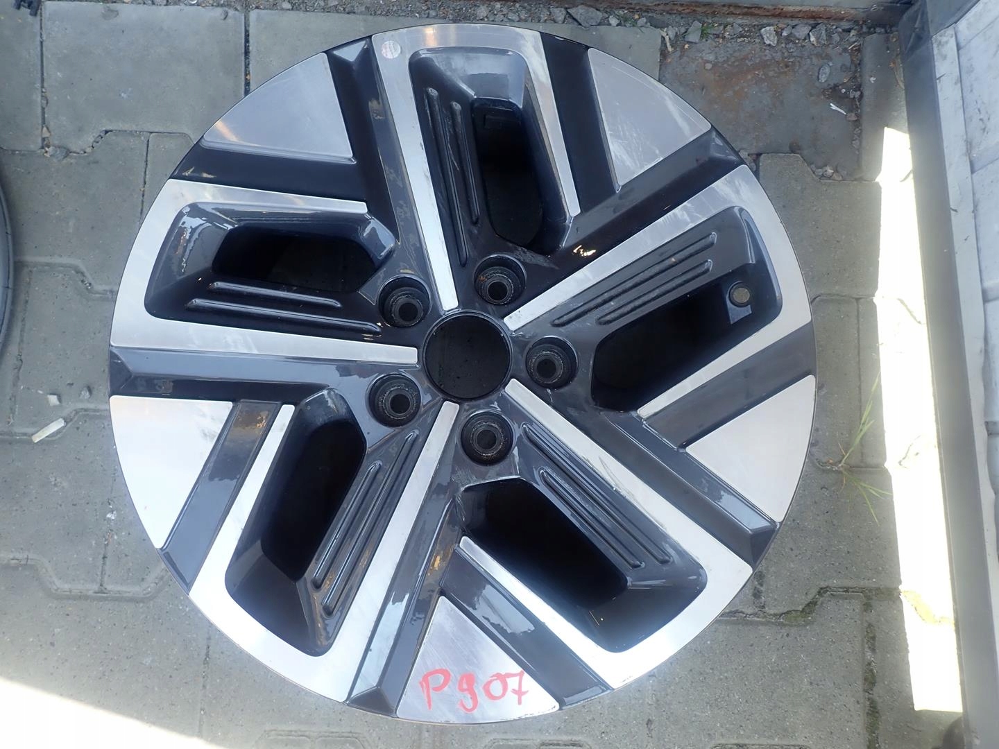 disk disk HYUNDAI 5x114,3 ET50 7J 17"