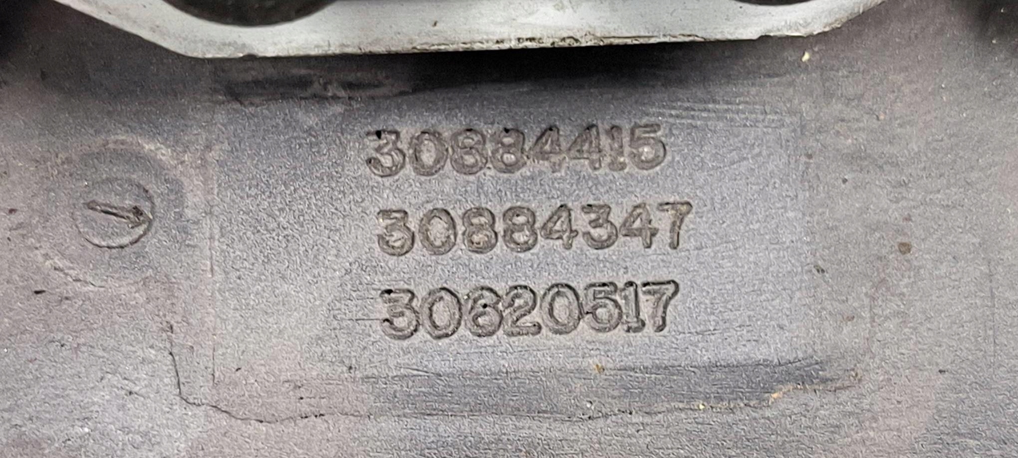 volante 30884415 VOLVO V40 e LIFT