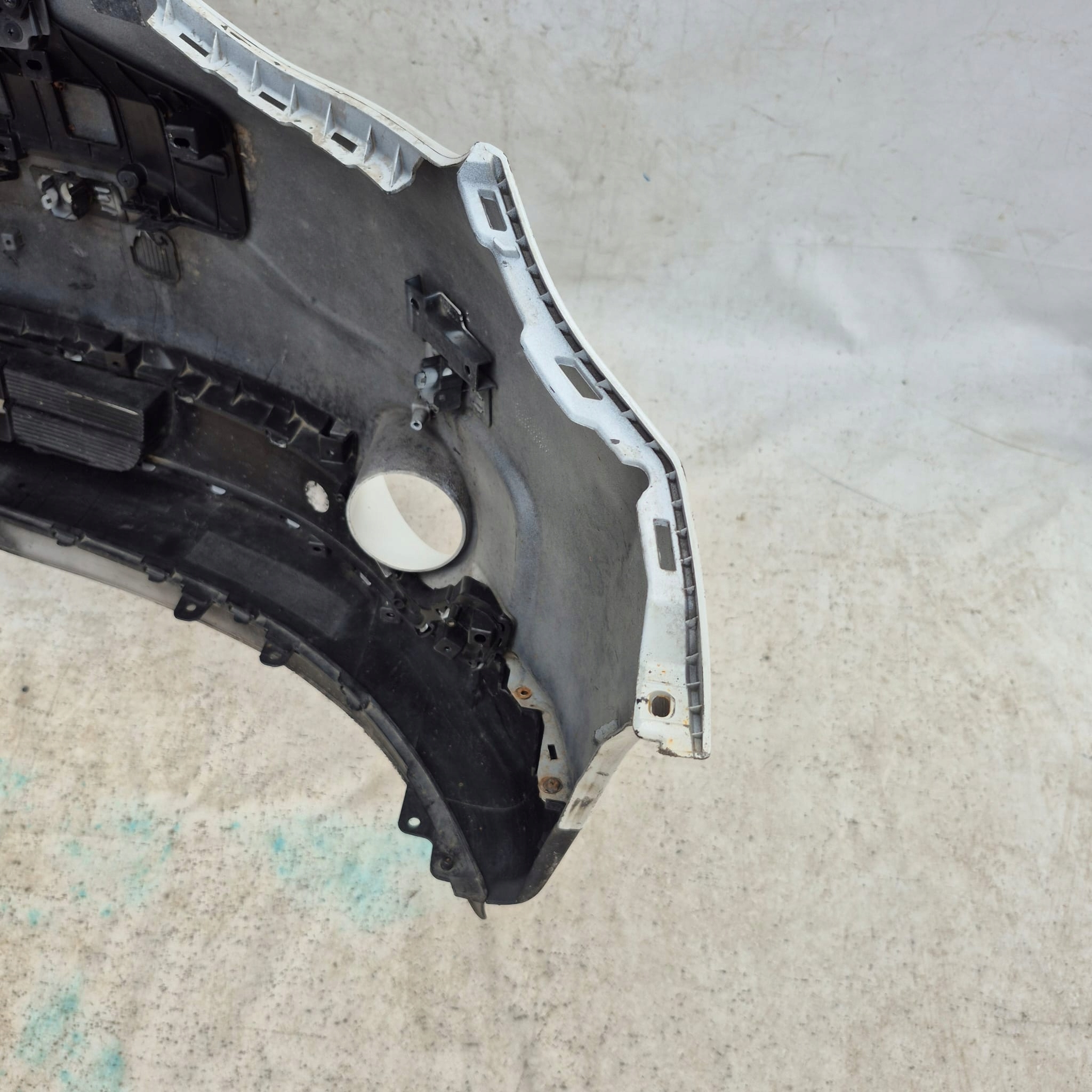 KIA SOUL EV ELECTRIC and 2014-bumper front front PDC 86511-E4000