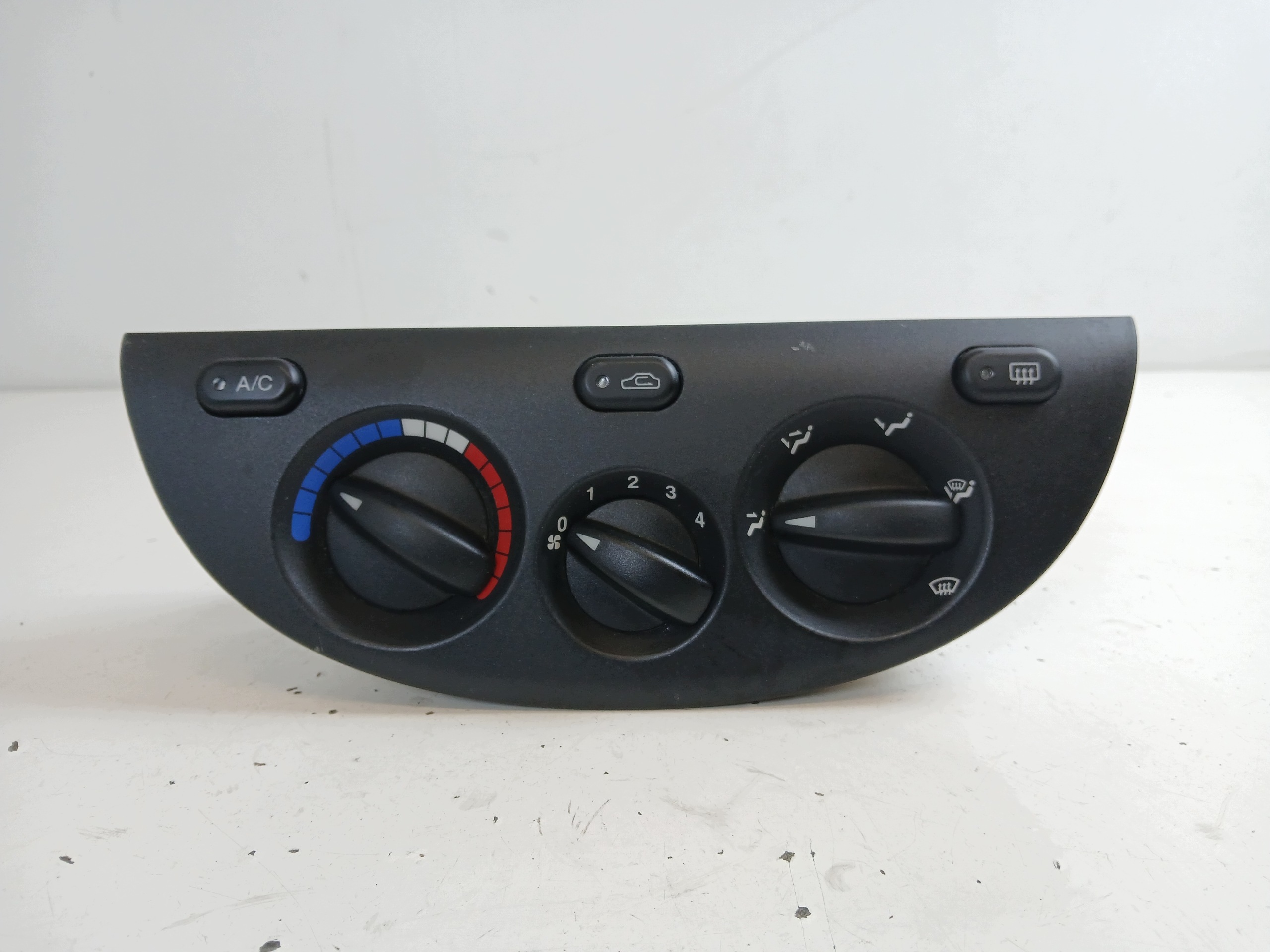 CHEVROLET REZZO Unite commande clima Bouches buses 96262848