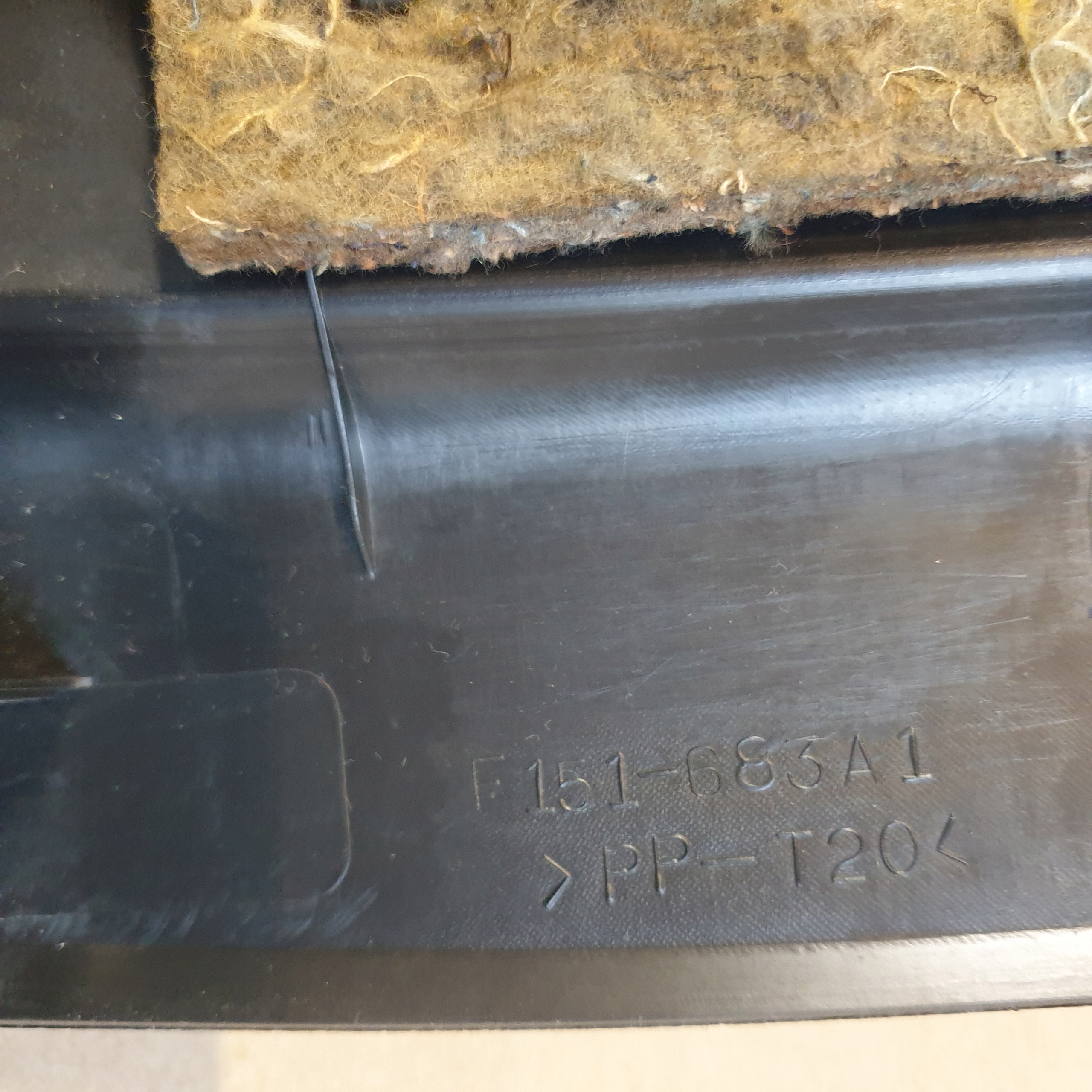 Abdeckung Blende Abdeckung Gehäuse POLKI hinten MAZDA RX8 RX-8 OE