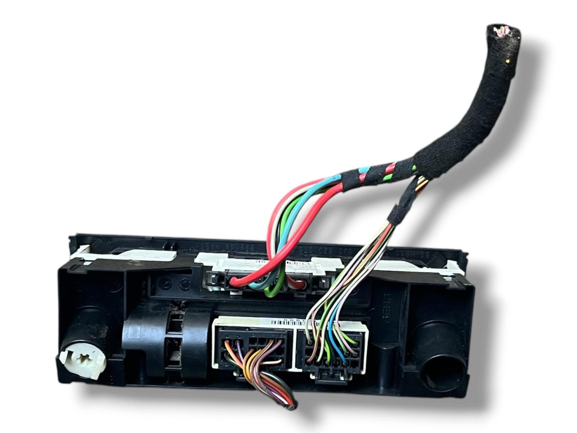 vezérlö panel a klímának Skoda Fabia 2 2008 5J0820045
