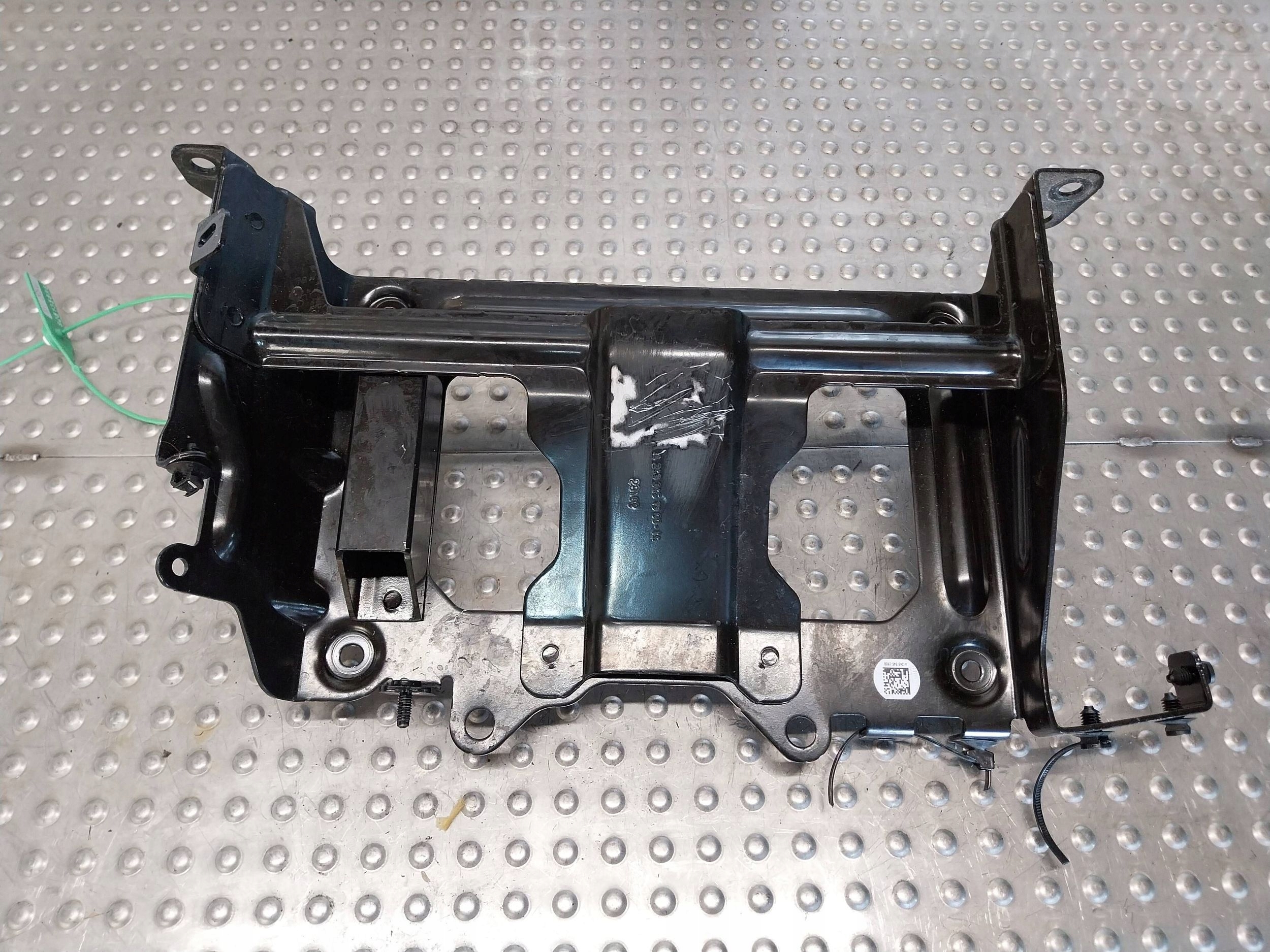 bracket holder chargíng A2433451900 MERCEDES EQA EQB H243 H247 X243