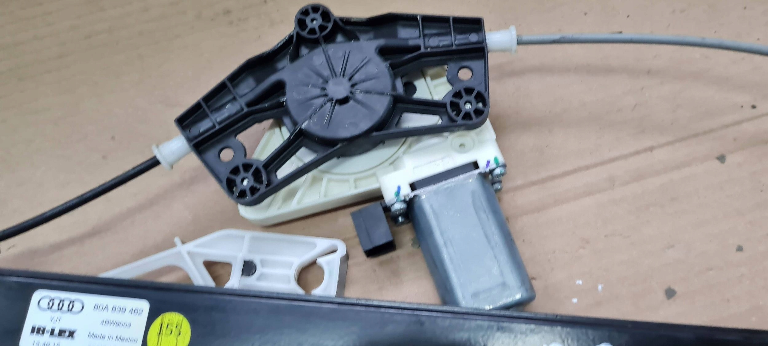 Q5 80A mechanism window regulator right rear part 80A839462