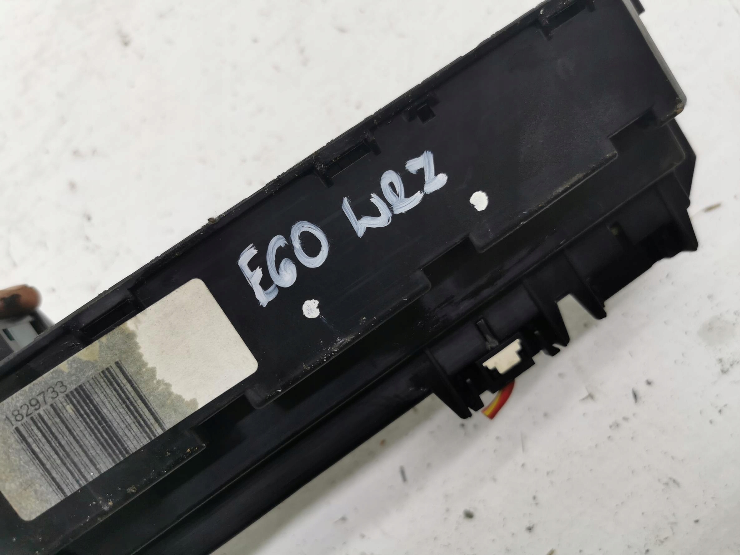 Module fusibles BMW SERIA 5 E60 E61 6932452