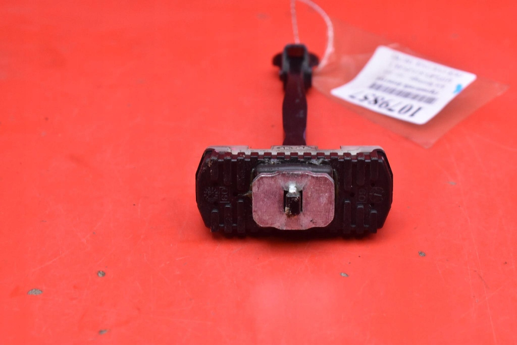 limiter door left rear part KIA SPORTAGE 5 V 21-25