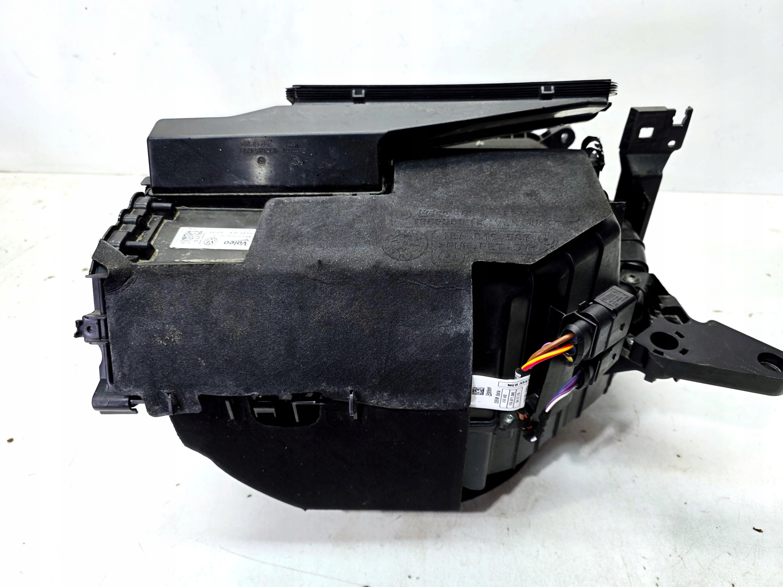 ventilátor tOPENÍ topení AUDI Q4 E-TRON 1EA820153M