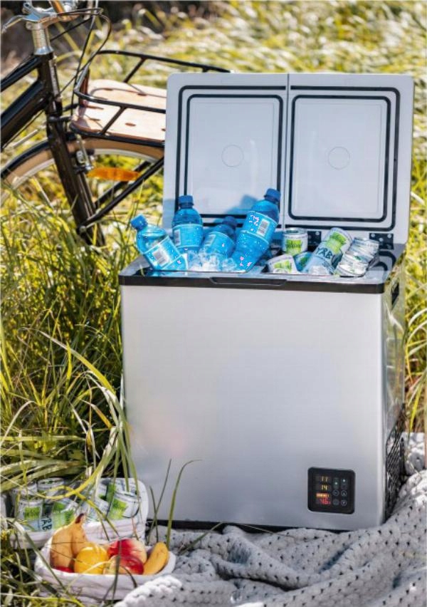 Camry CR 8076 srebrny Moc 40 W