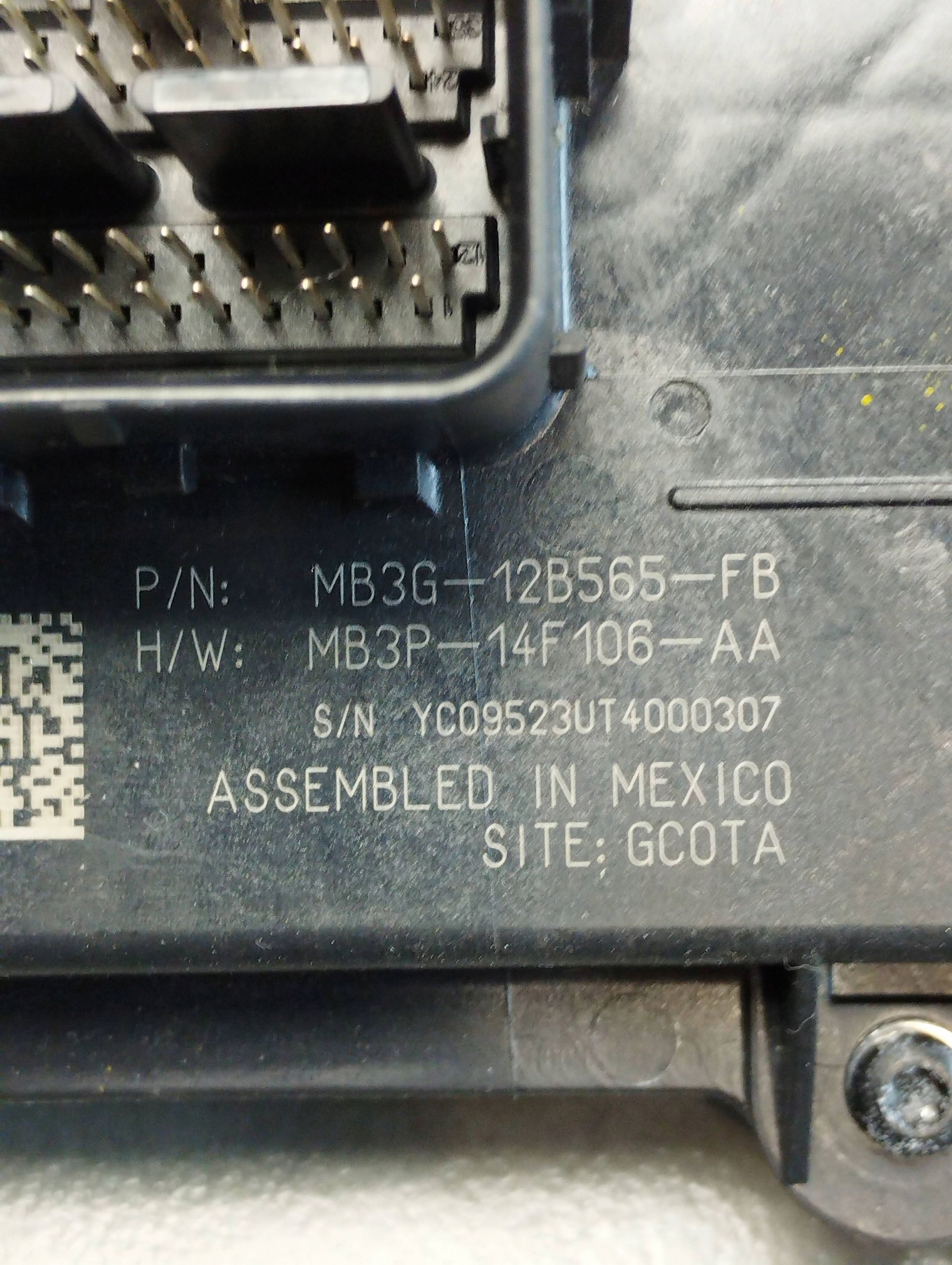 Volkswagen Amarok II control unit gearboxes MB3G12B565FB