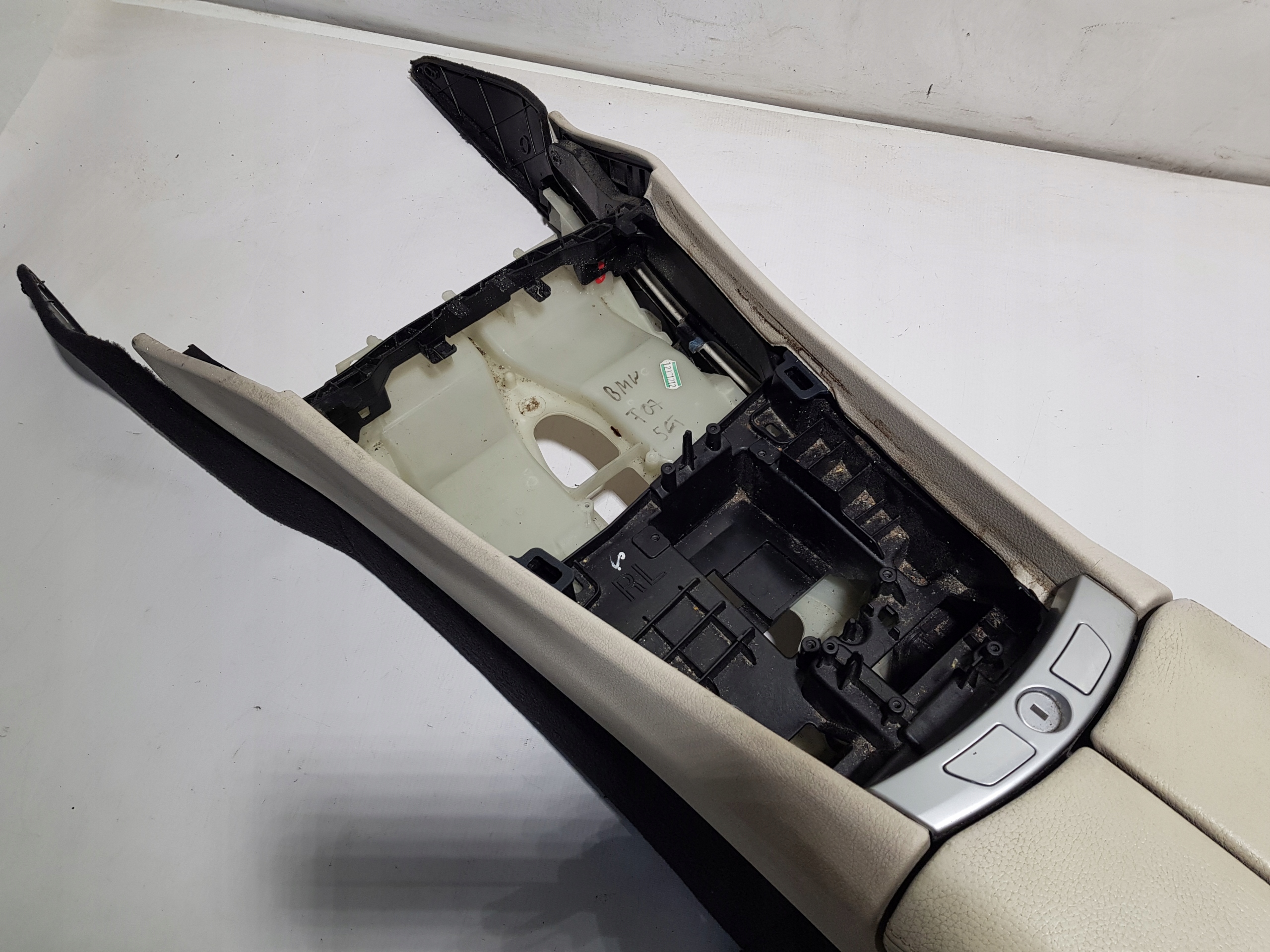 armrest BMW 5 GT F07 TUNEL central