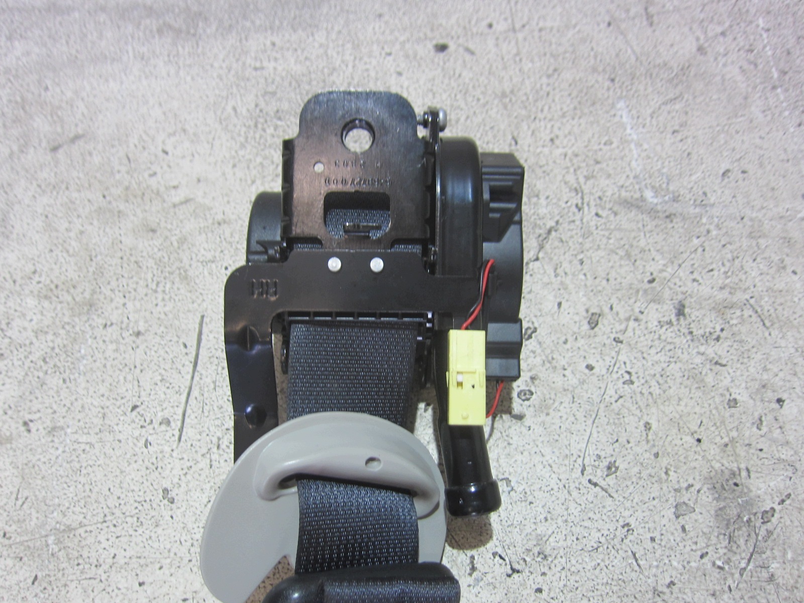 KIA SORENTO IV MQ4 tension belts adjusters front front left right 88820R5500