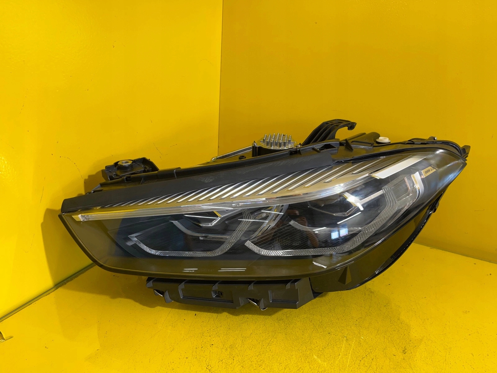 light left BMW 8 Full Led G14 5A27A23-01