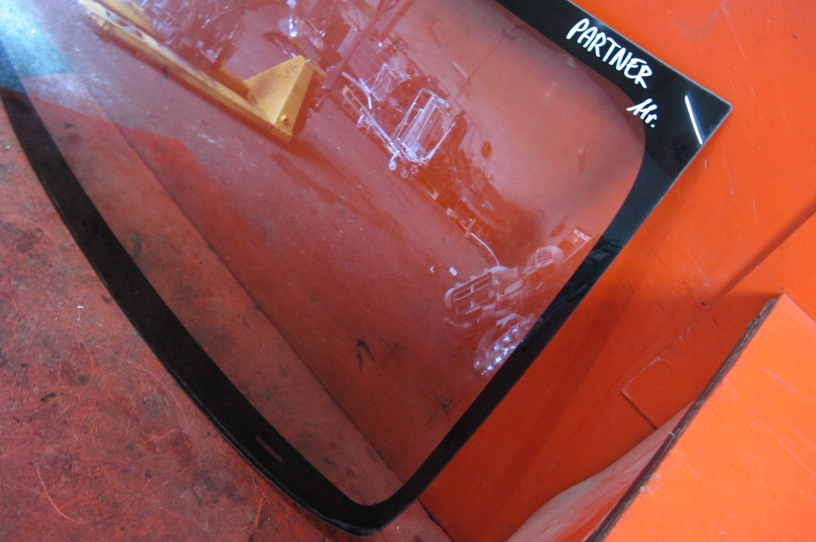 PEUGEOT PARTNER CITROEN BERLINGO 3 III window iron front front