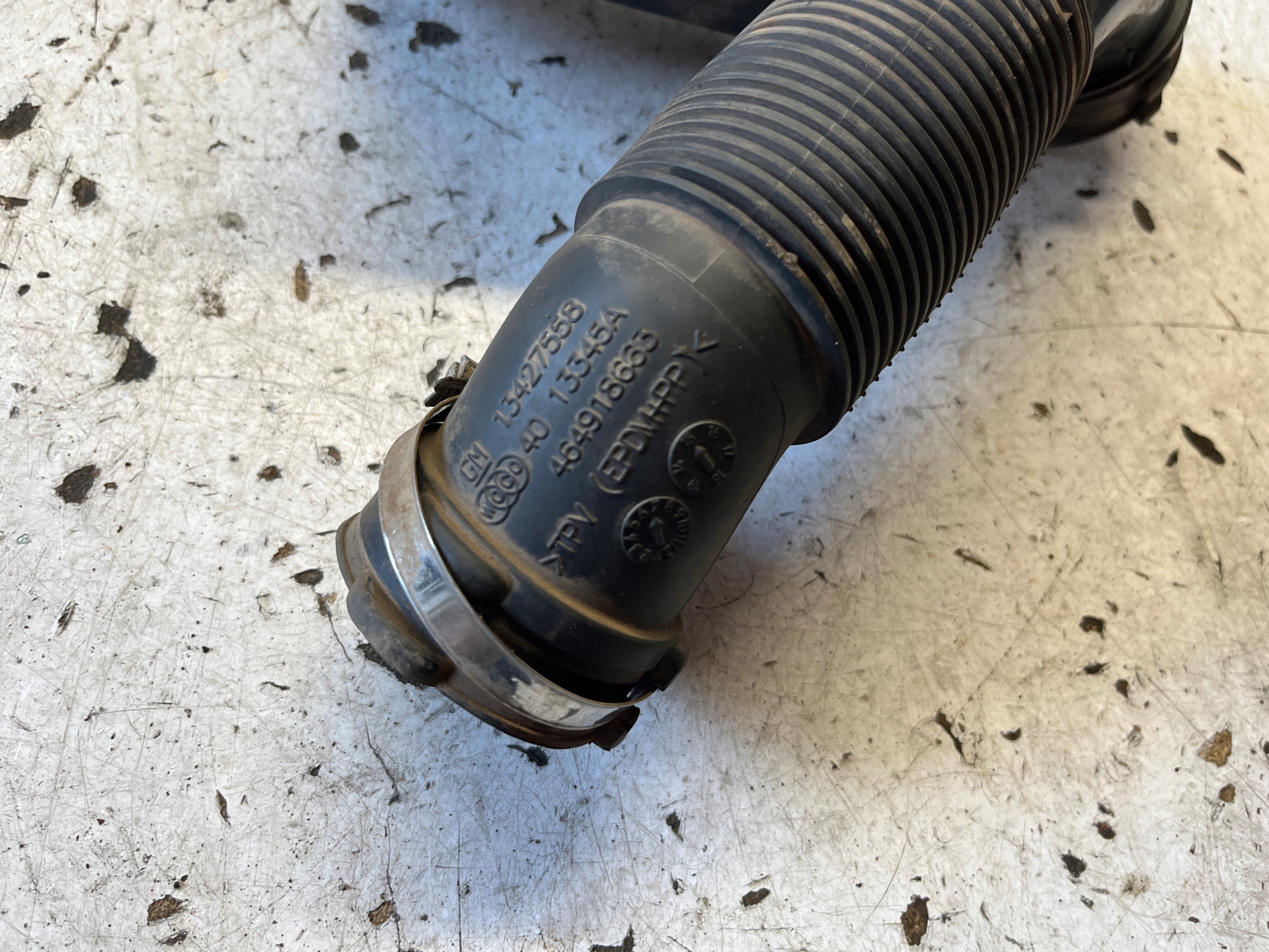 OPEL CORSA E REZONATOR pipe wiring air 13427558 1.4
