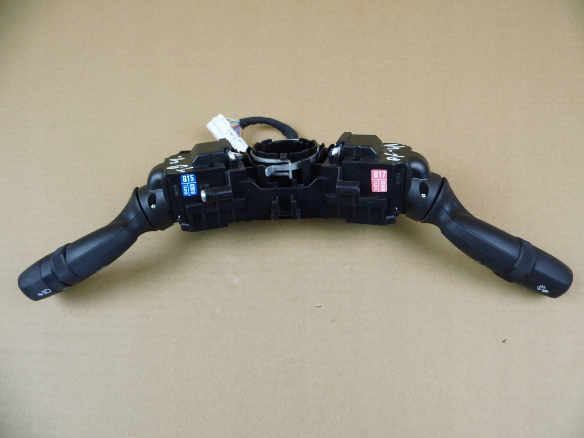 Toyota Corolla E21 Interrupteur Commodo phares Interrupteur commande phares feux Indicateurs de direction