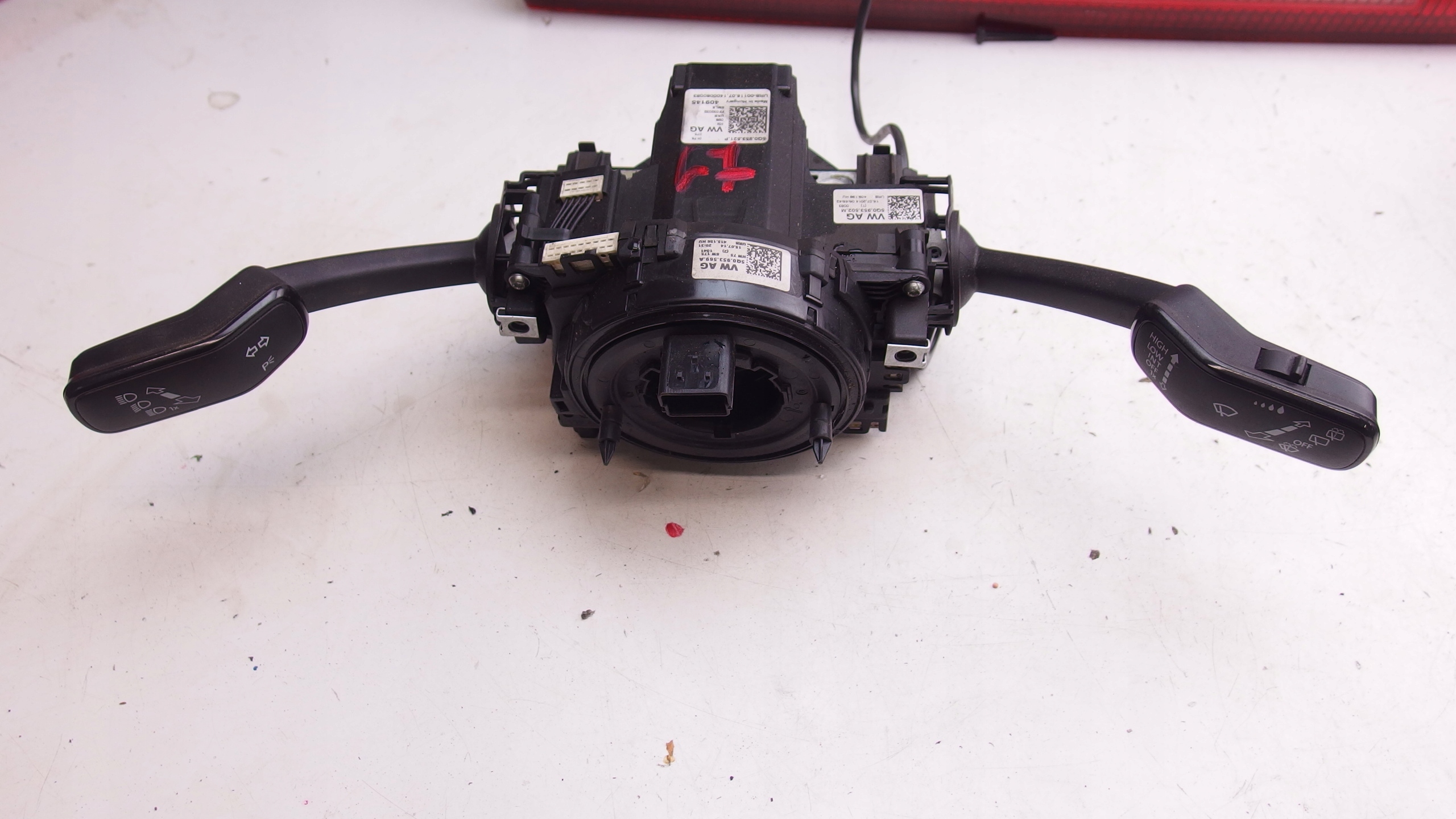 VW GOLF VII 1.6 TDI PRZEŁĄCZNIK ZESPOLONY TASMA AIR BAG